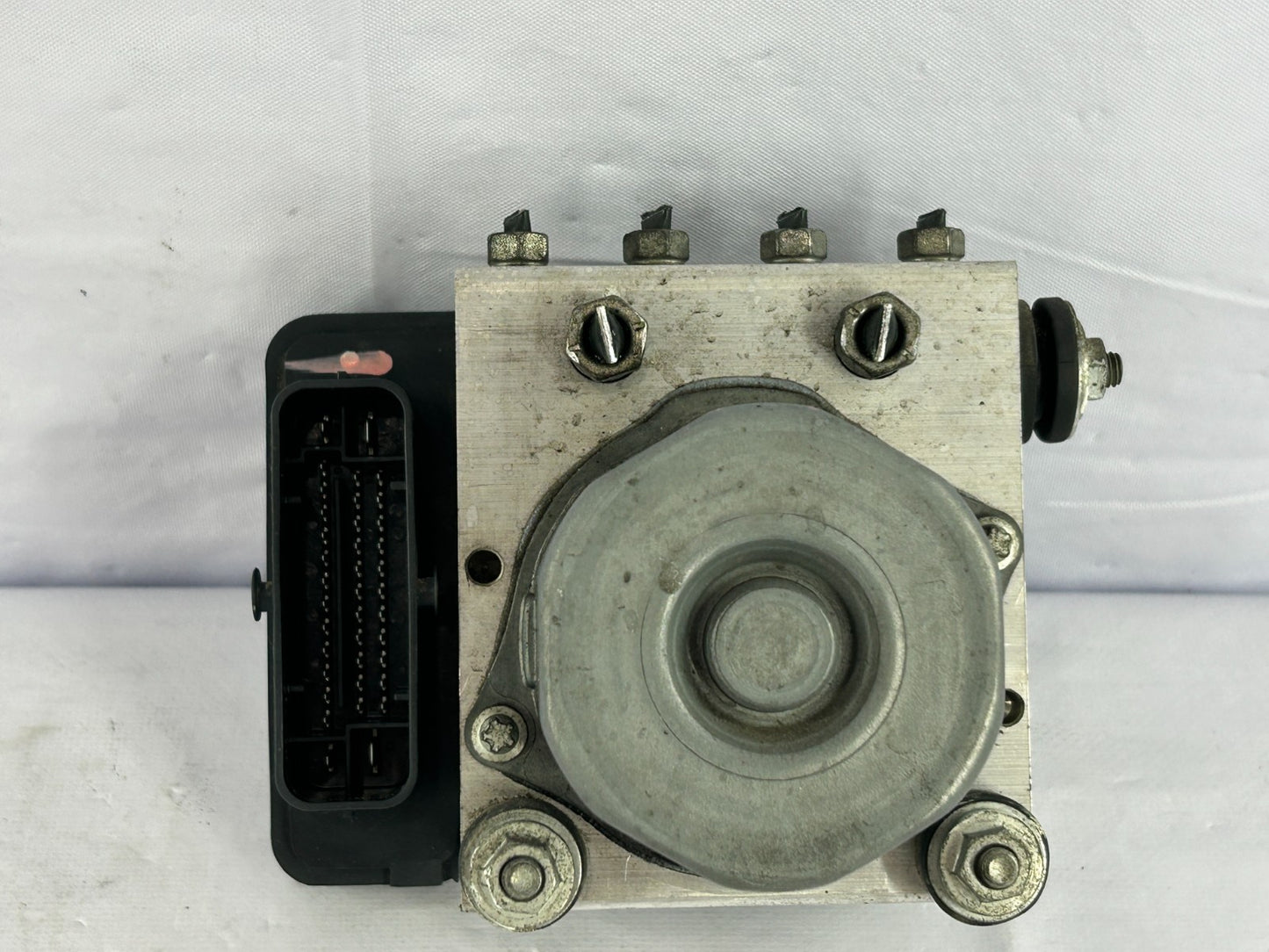 2014-2015 Subaru Forester ABS Anti Lock Brake Pump Module OEM 27596SG080