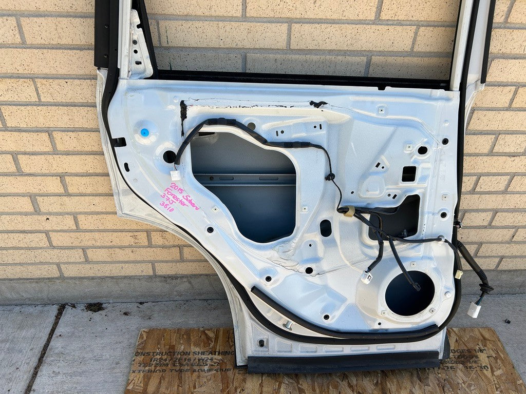 2014-2018 Subaru Forester Left Rear Door Shell White Satin Pearl 37J OEM