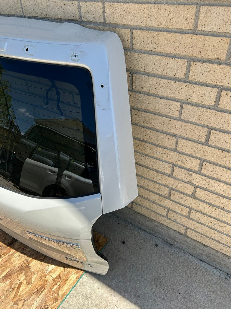 2014-2018 Subaru Forester Liftgate Motorized Lift With Spoiler SHELL ONLY White