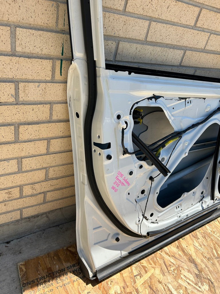 2014-2018 Subaru Forester Left Front Door Shell White Satin Pearl 37J