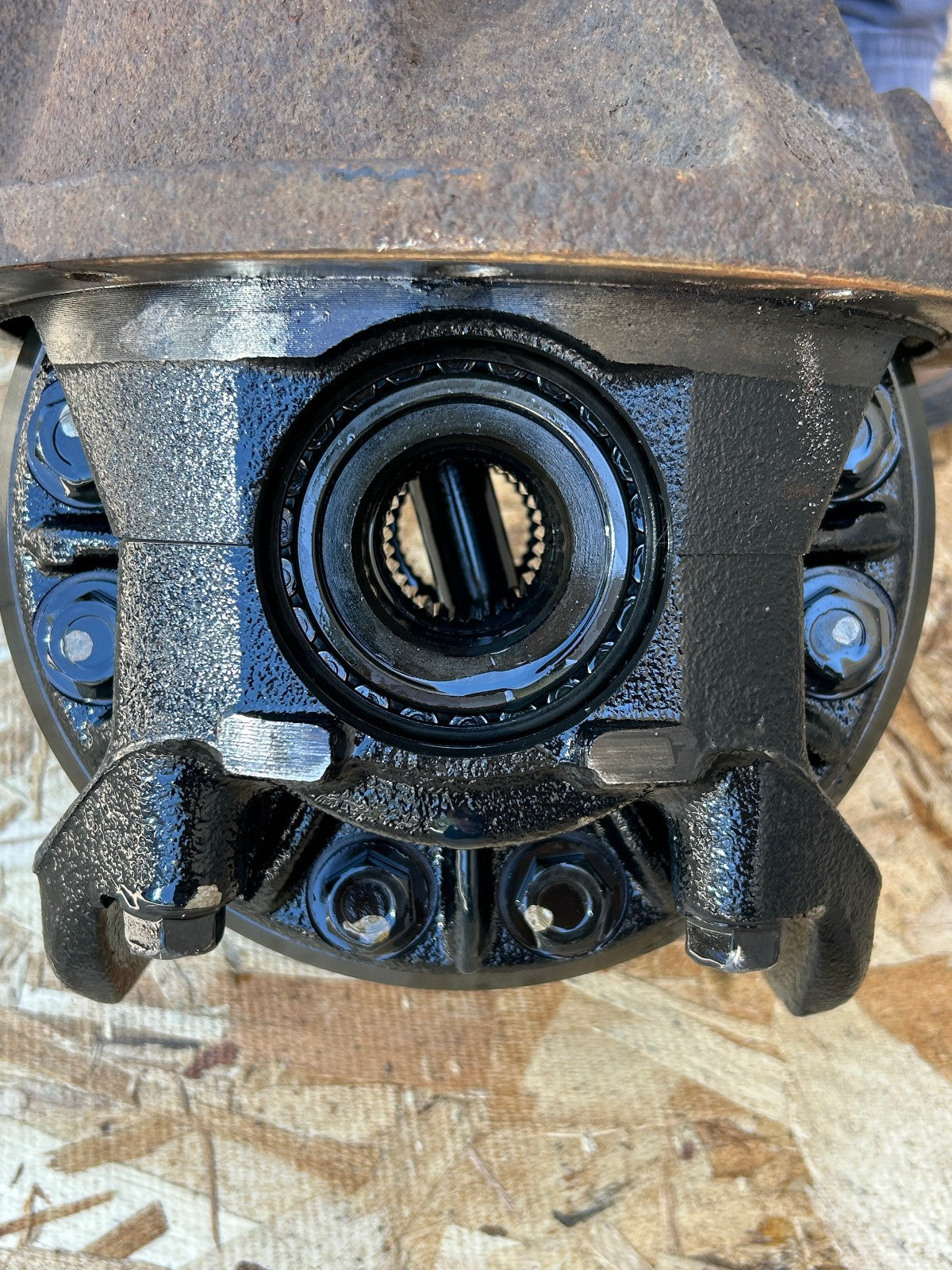 2001-2005 Toyota Sequoia 4.1 Ratio Rear Differential Carrier Back Open Diff OEM