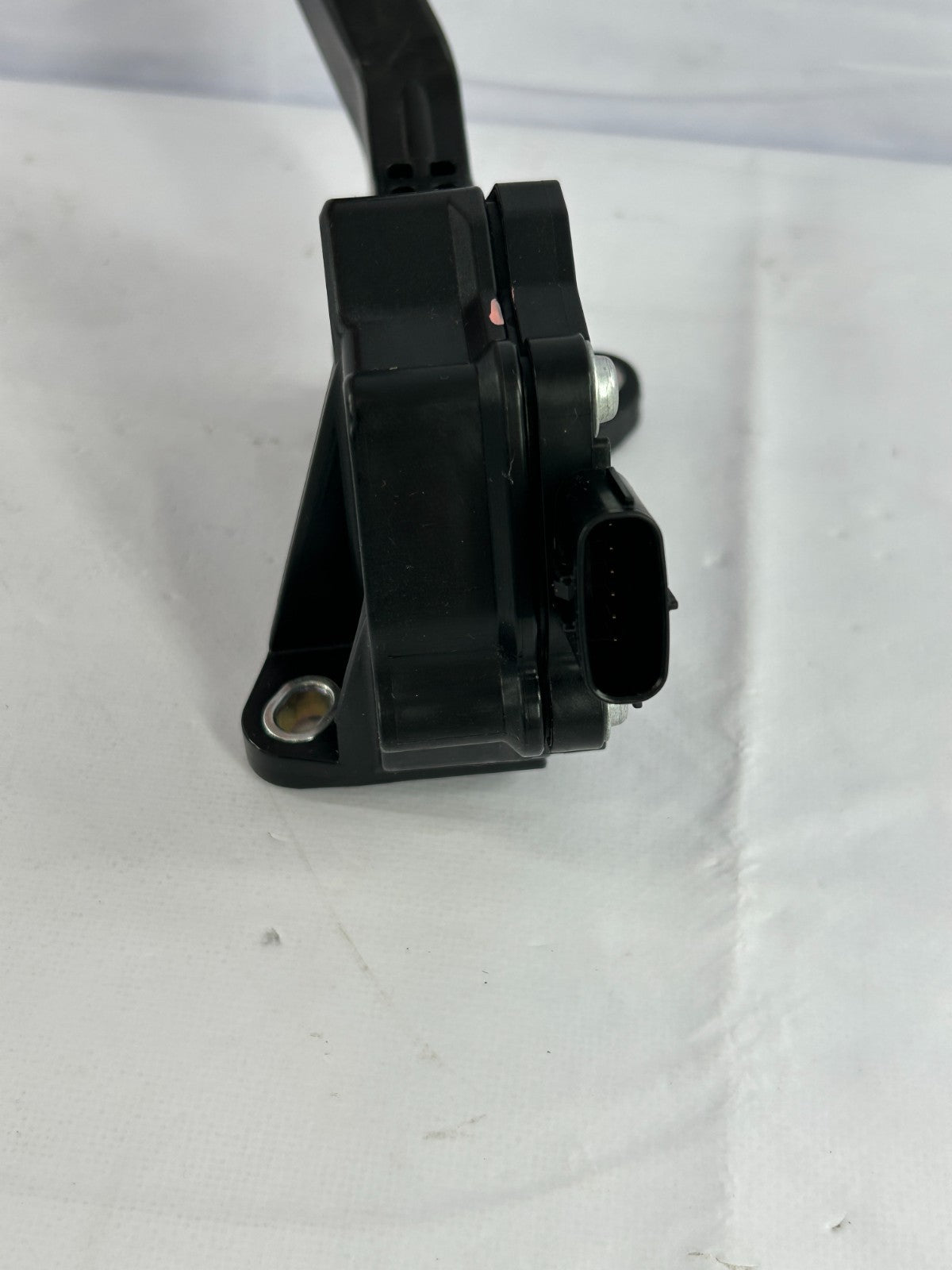 2012-2018 Subaru Forester Accelerator Gas Pedal Assembly OEM 36010FJ010