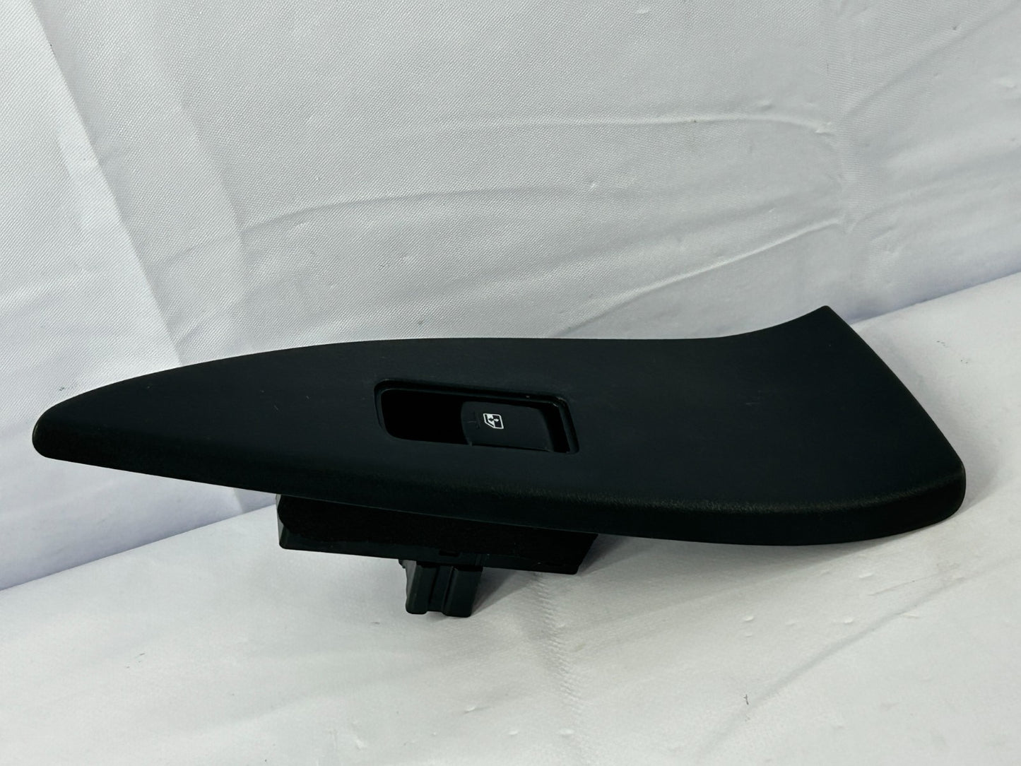 2014-2018 Subaru Forester Rear Right Power Window Sub Switch Trim OEM 94263SG120