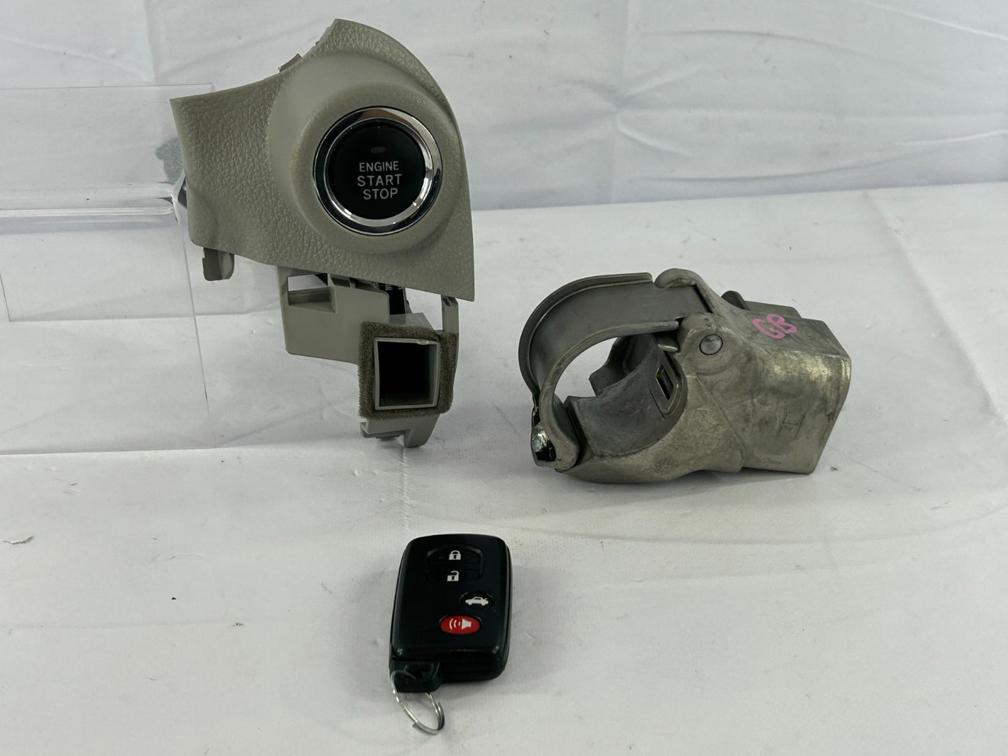 2015-2017 Subaru Forester Keyless AT Ignition Power Push Switch Bezel OEM