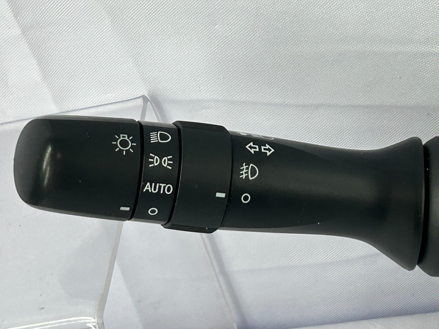 2014-2018 Subaru Forester Headlight & Turn Signal Switch Assembly OEM 83115FJ070