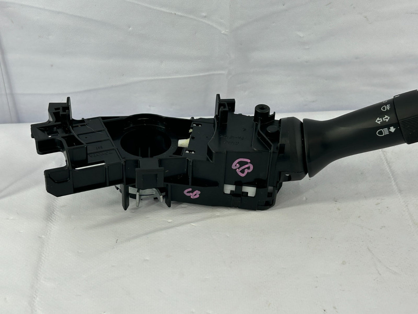 2014-2018 Subaru Forester Headlight & Turn Signal Switch Assembly OEM 83115FJ070