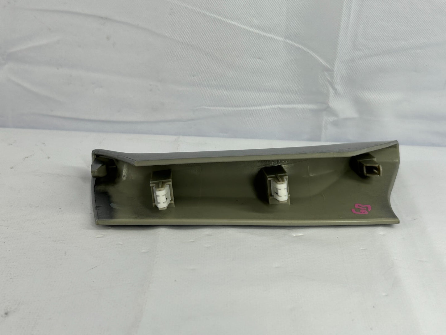 2014-2018 Subaru Forester Left Driver Side Center Console Trim OEM 66077SG010