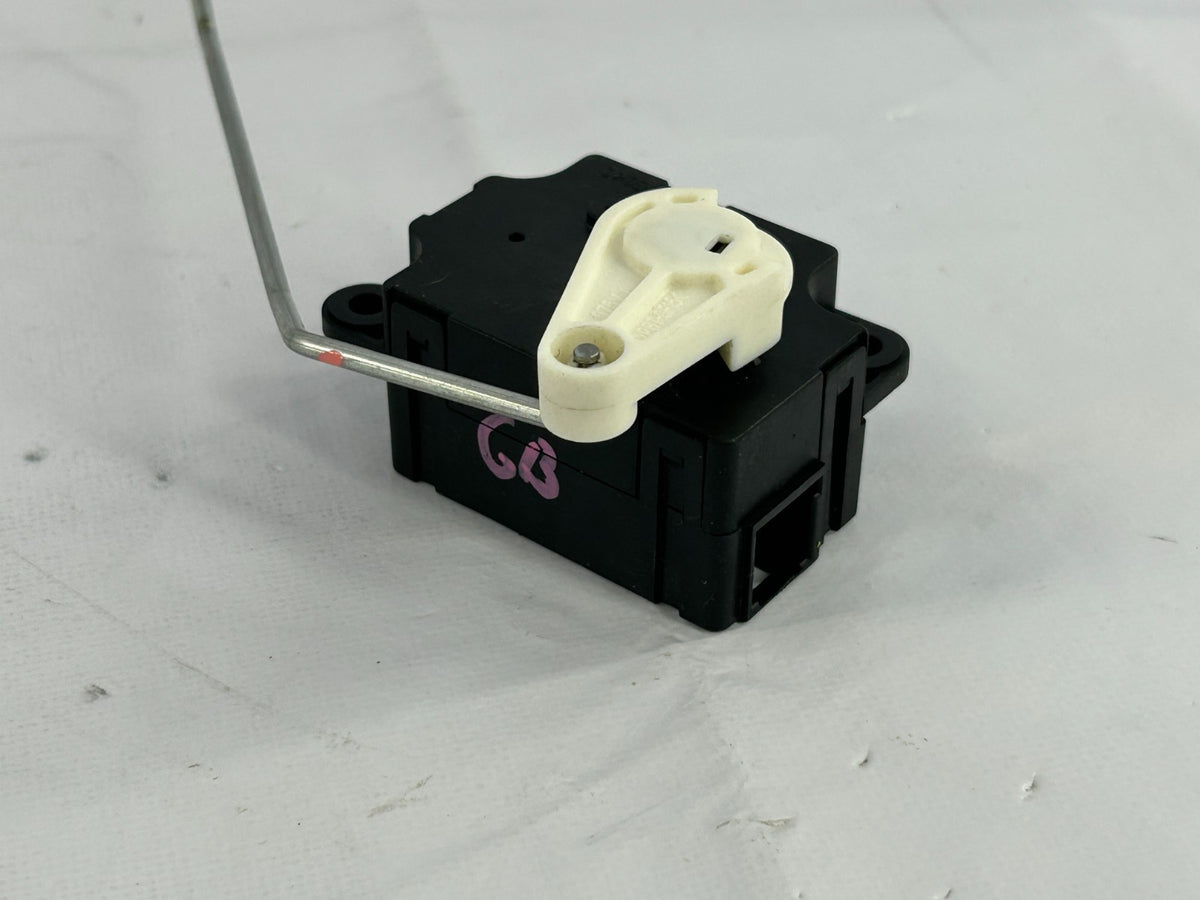 14-18 Subaru Forester HVAC Air Adjustment Control Actuator Motor OEM 72131YC021