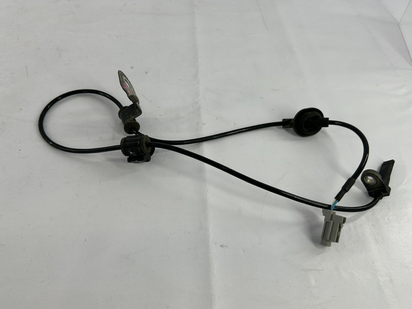 2014-2018 Subaru Forester Front Right Side ABS Wheel Speed Sensor OEM 27540SG000