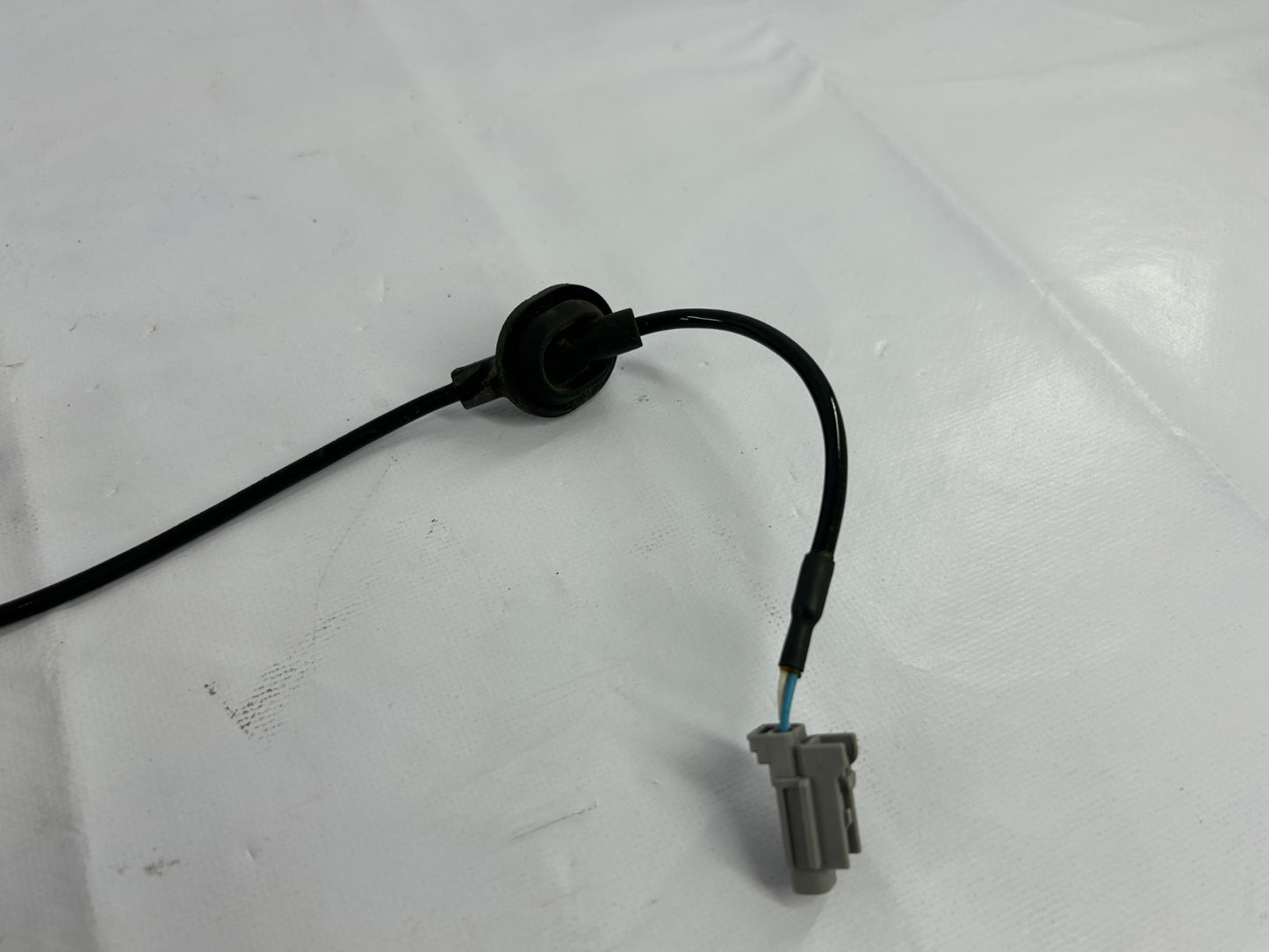 2014-2018 Subaru Forester Front Right Side ABS Wheel Speed Sensor OEM 27540SG000