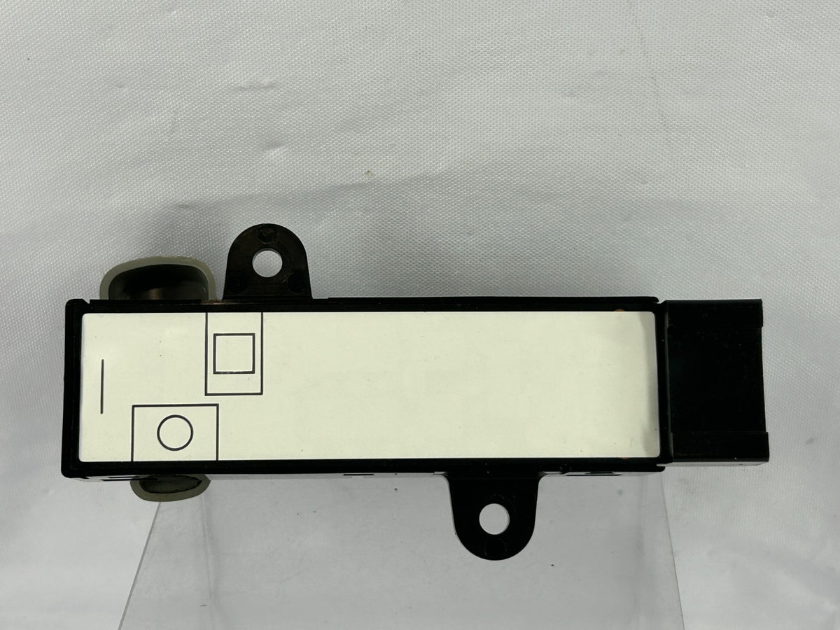 2014-2018 Subaru Forester Front Left Power Seat Control Switch OEM 64176FJ010