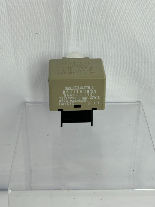 2014-2018 Subaru Forester Turn Signal Hazard Light Flasher Relay OEM 86111AJ001
