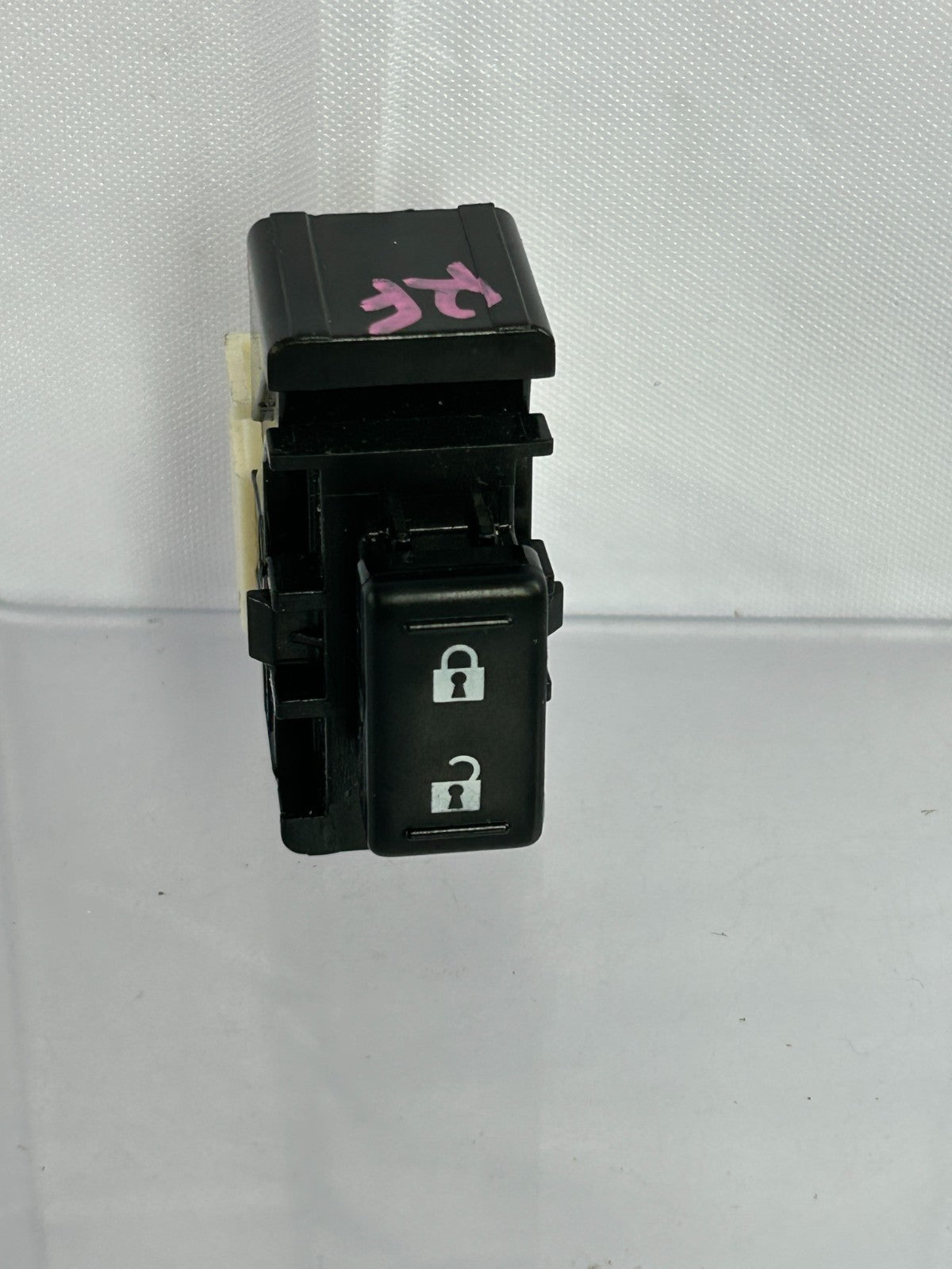 2011-2018 Subaru Forester Front Right Door Lock Unlock Switch OEM 83078AJ000
