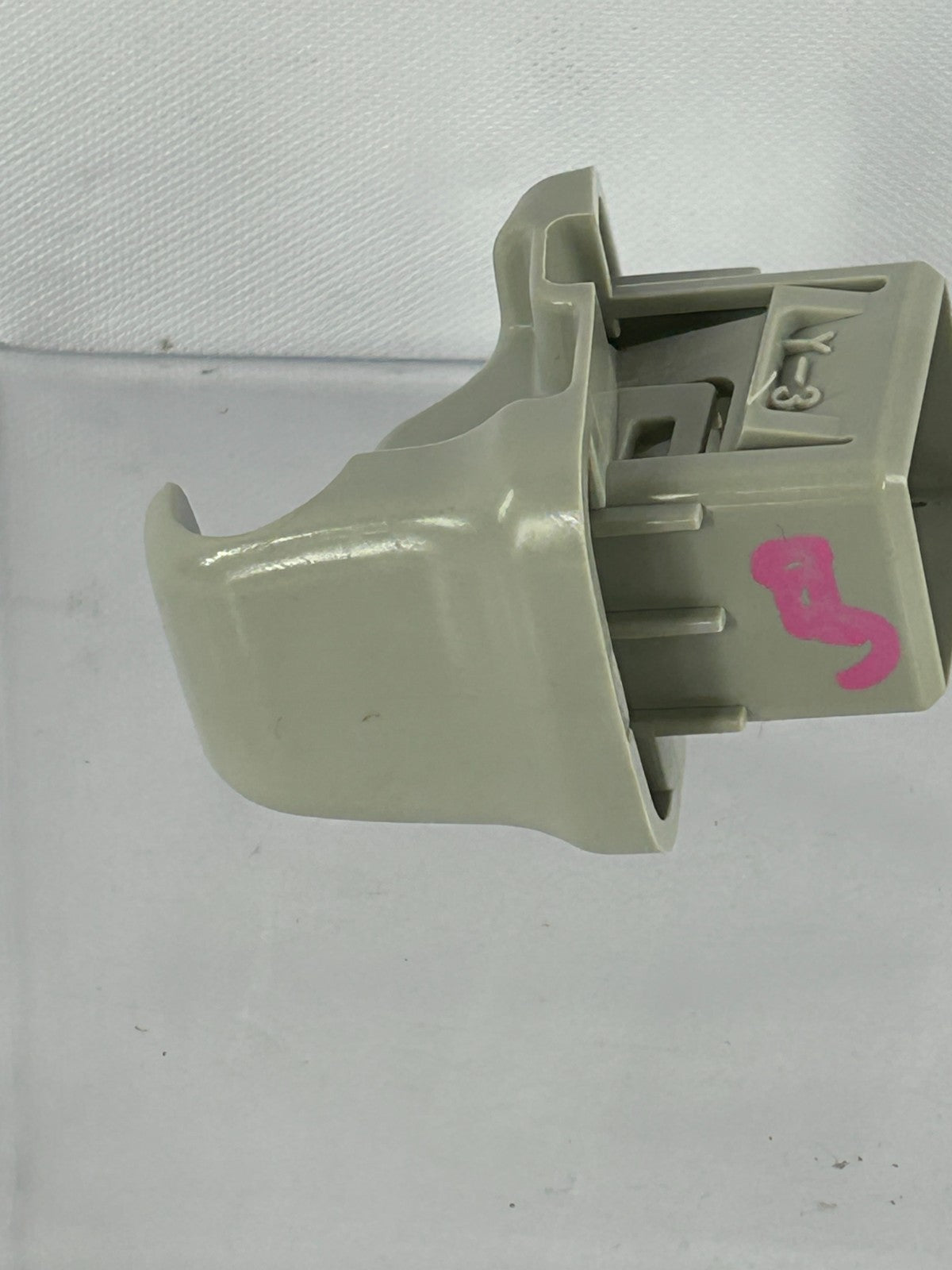 2014-2018 Subaru Forester Sun Visor Clip Hanger Hook Gray OEM 92018YC000LO