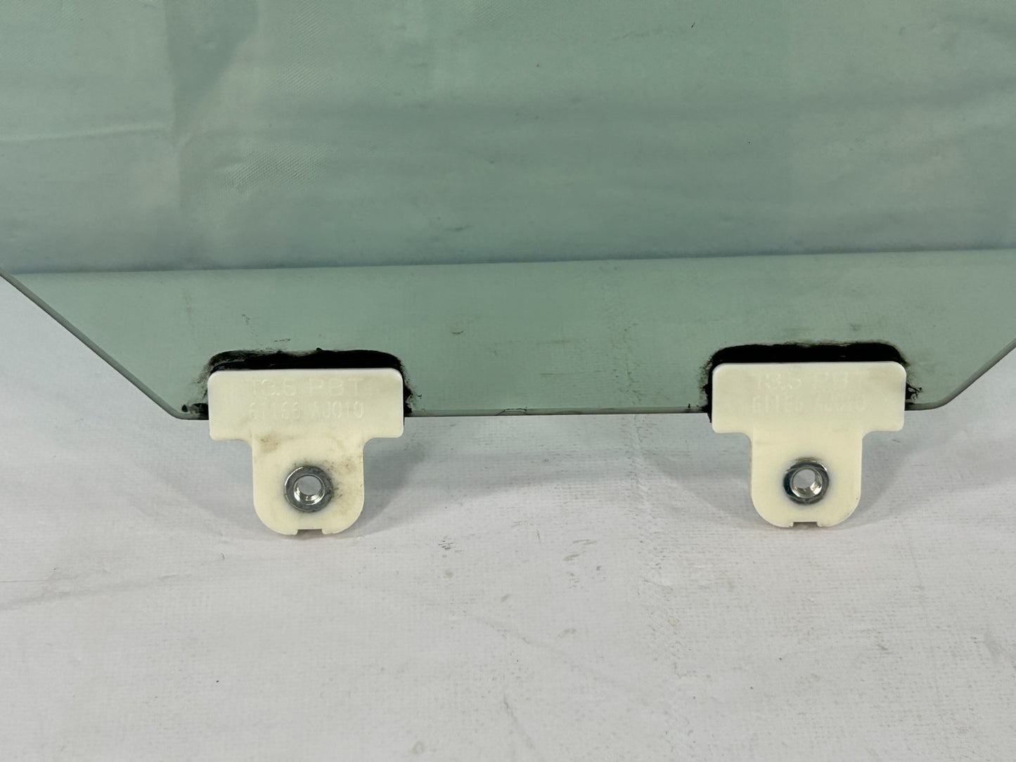 2014-2016 Subaru Forester Front Right Side Door Window Glass OEM 61011SG000