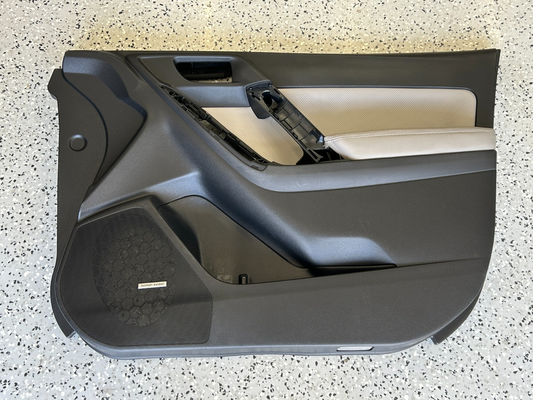 2014-2016 Subaru Forester Front Right Interior Door Trim Panel OEM 94212SG100NA