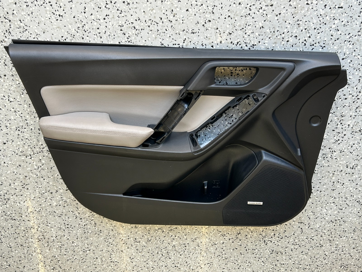 2014-2016 Subaru Forester Front Left Interior Door Trim Panel OEM 94212SG110NA