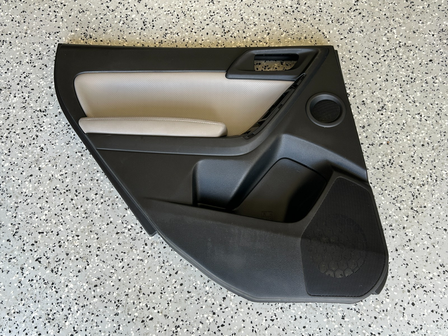 2014-2016 Subaru Forester Rear Left Interior Door Trim Panel OEM 94222SG110NA
