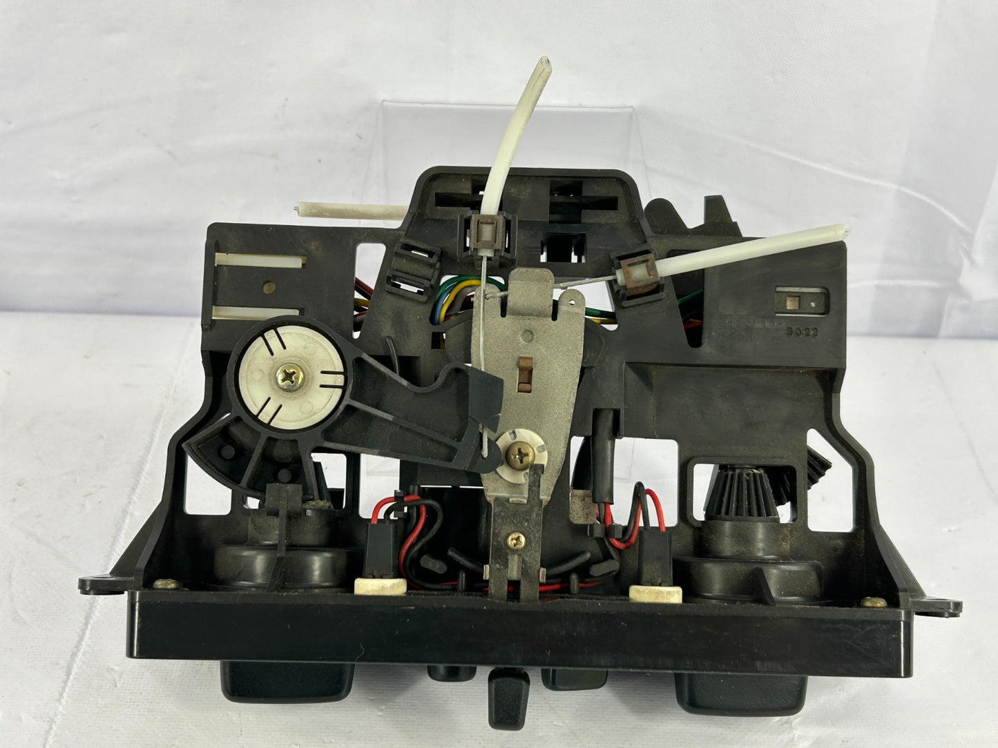 95-02 Isuzu Trooper AC Heater Climate Control Temperature Unit OEM 5261807520