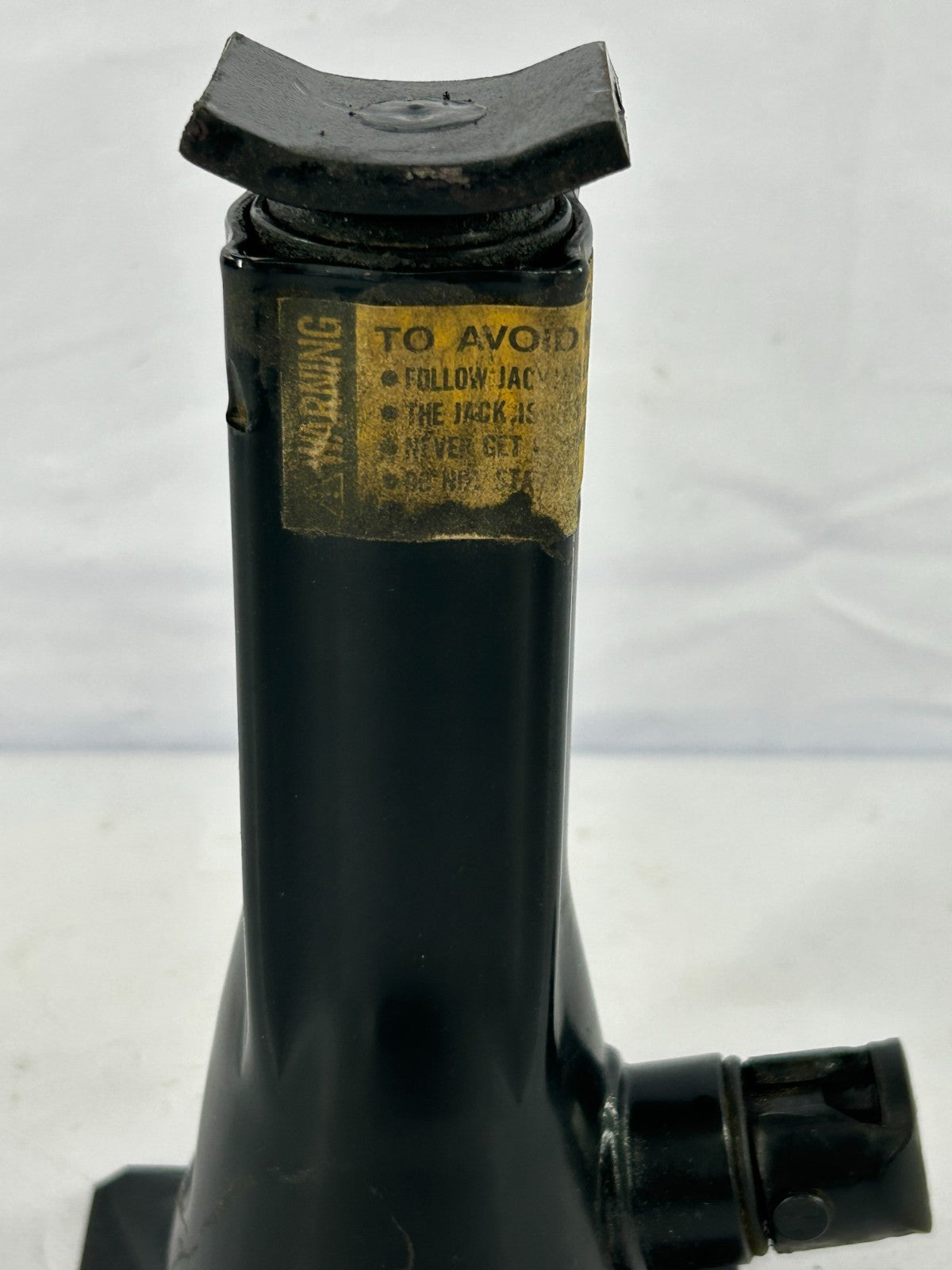 1995-2002 Isuzu Trooper Spare Tire Vehicle Lift Bottle OEM Jack 8971026501