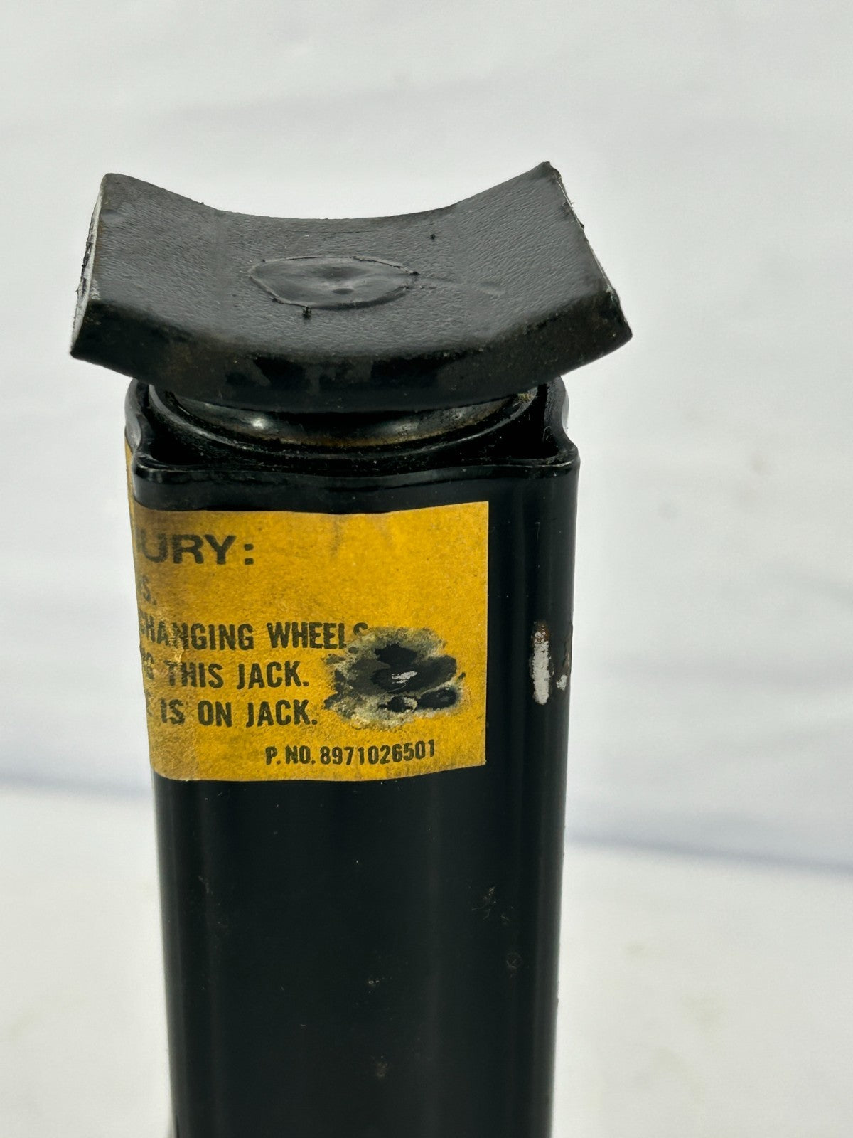 1995-2002 Isuzu Trooper Spare Tire Vehicle Lift Bottle OEM Jack 8971026501