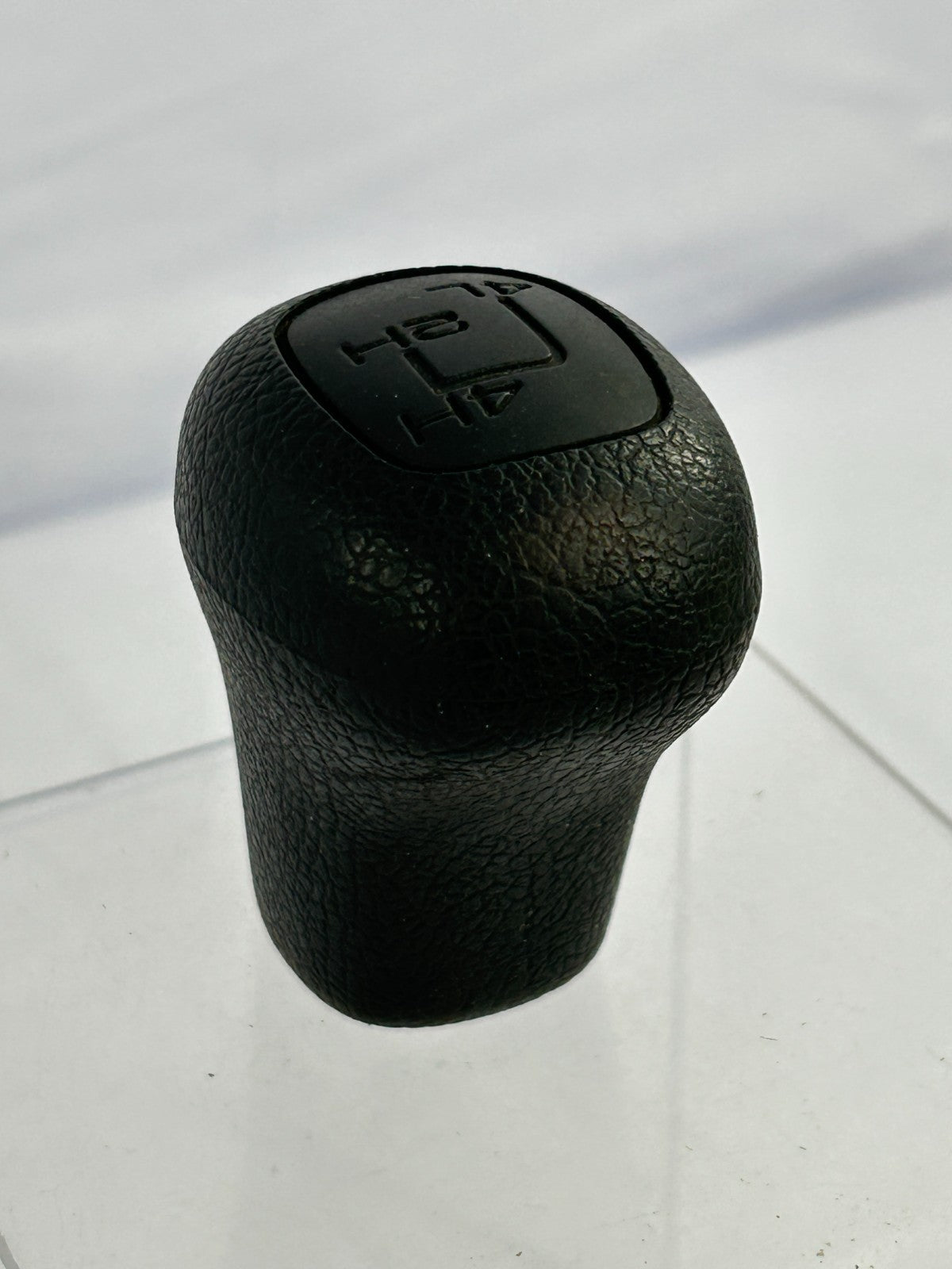 1992-1996 Isuzu Trooper Transfer Case Shifter Knob OEM