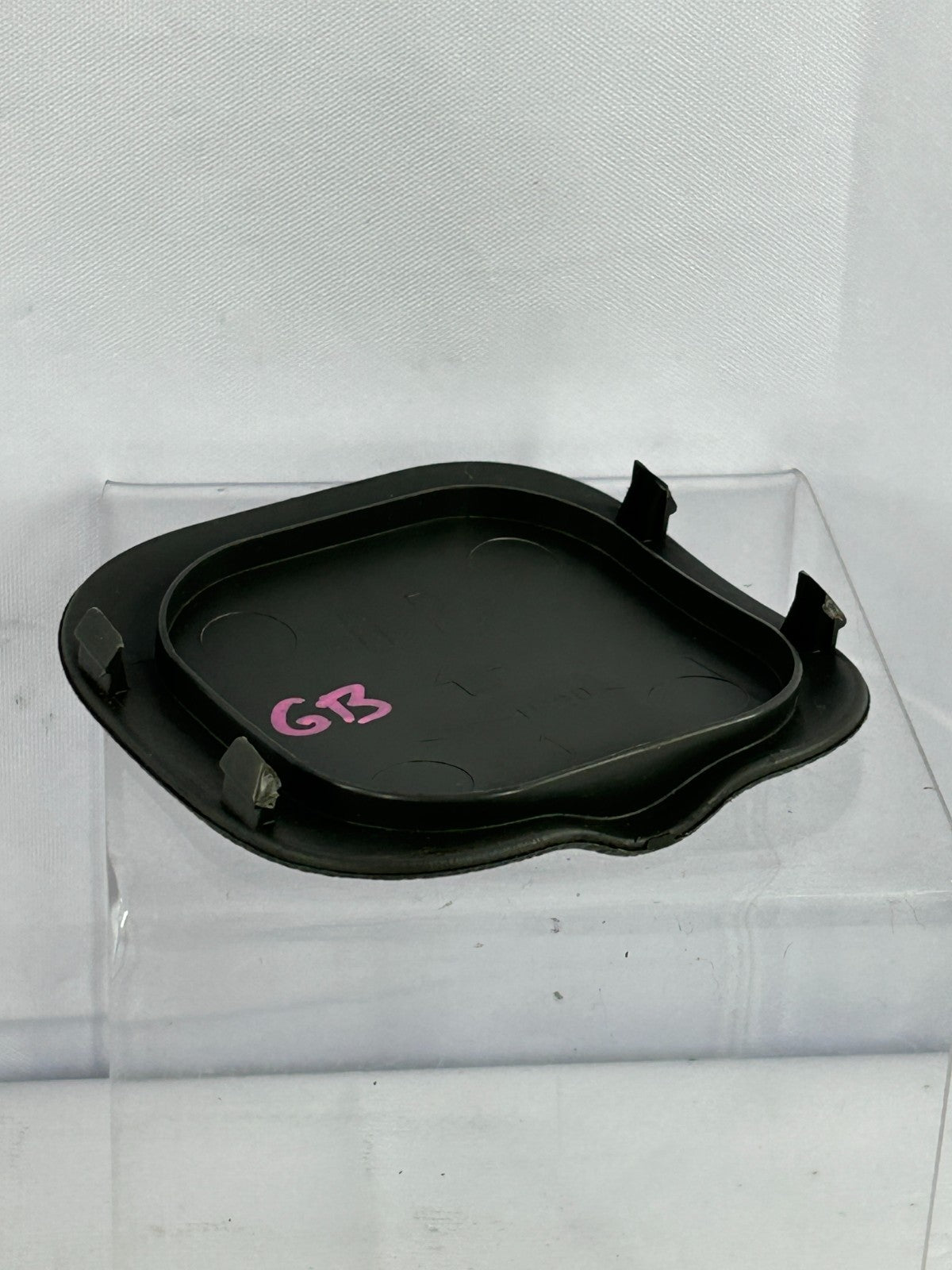 1995-2002 Isuzu Trooper Front Filler Trim Cover Panel 3.2L Gray OEM 8970988432