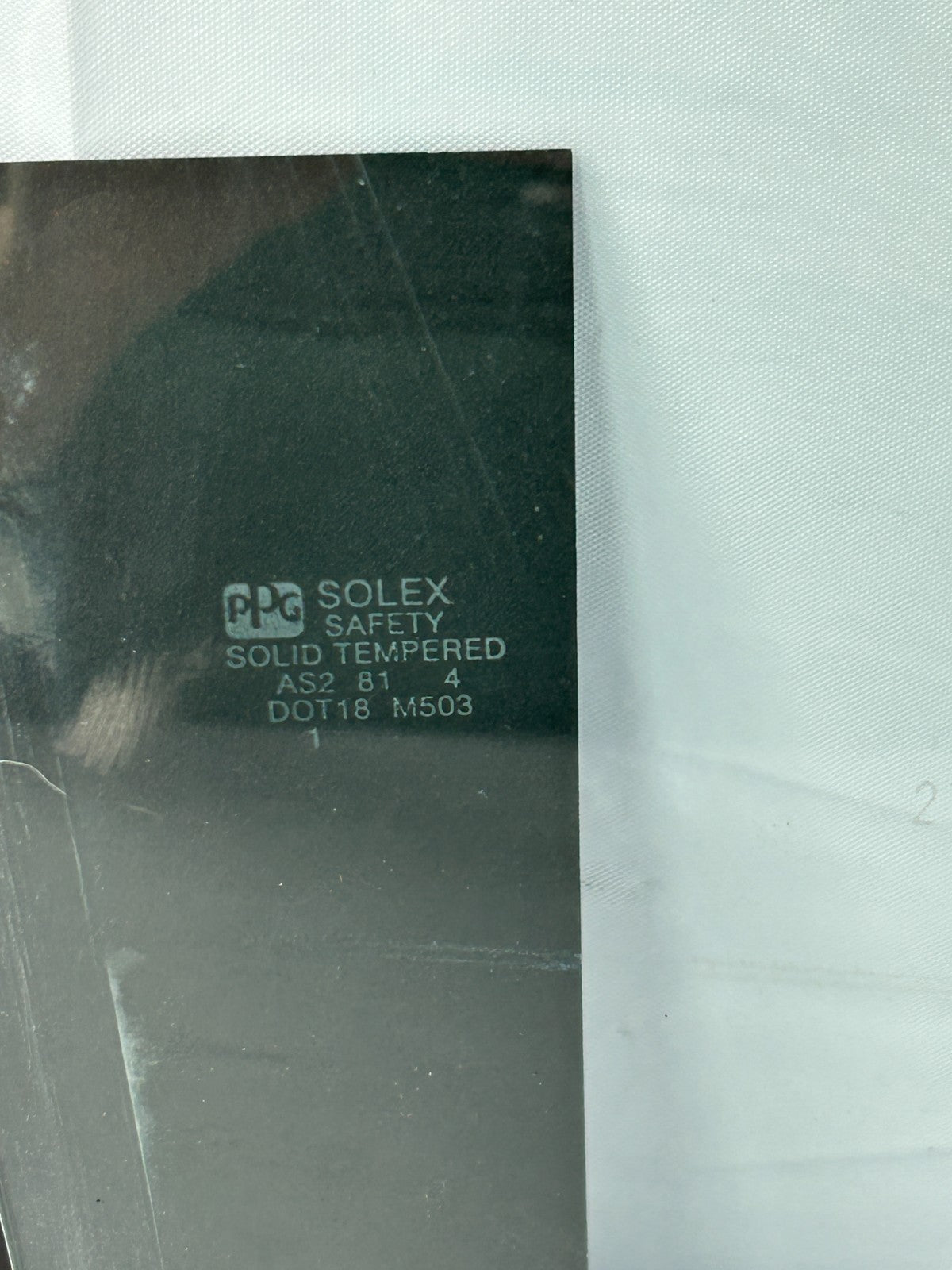 2003-2005 Toyota Matrix Rear Right Side Door Window Glass OEM 68103-02150