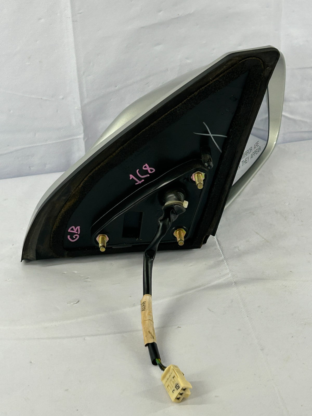 03-05 Toyota Matrix Corolla Front Right Side View Mirror 3-Wire 87910-02411-B0