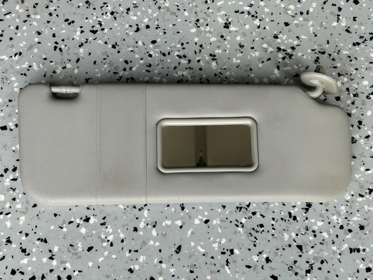 03-05 Toyota Matrix Right Passenger Side Interior Sun Visor OEM 74310-01050-B1