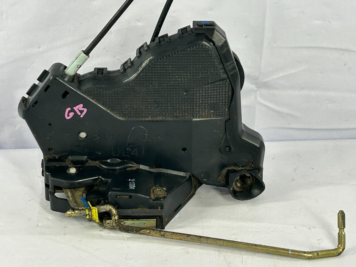 2003-2008 Toyota Matrix Front Left Door Lock Latch Actuator OEM 69040-02120
