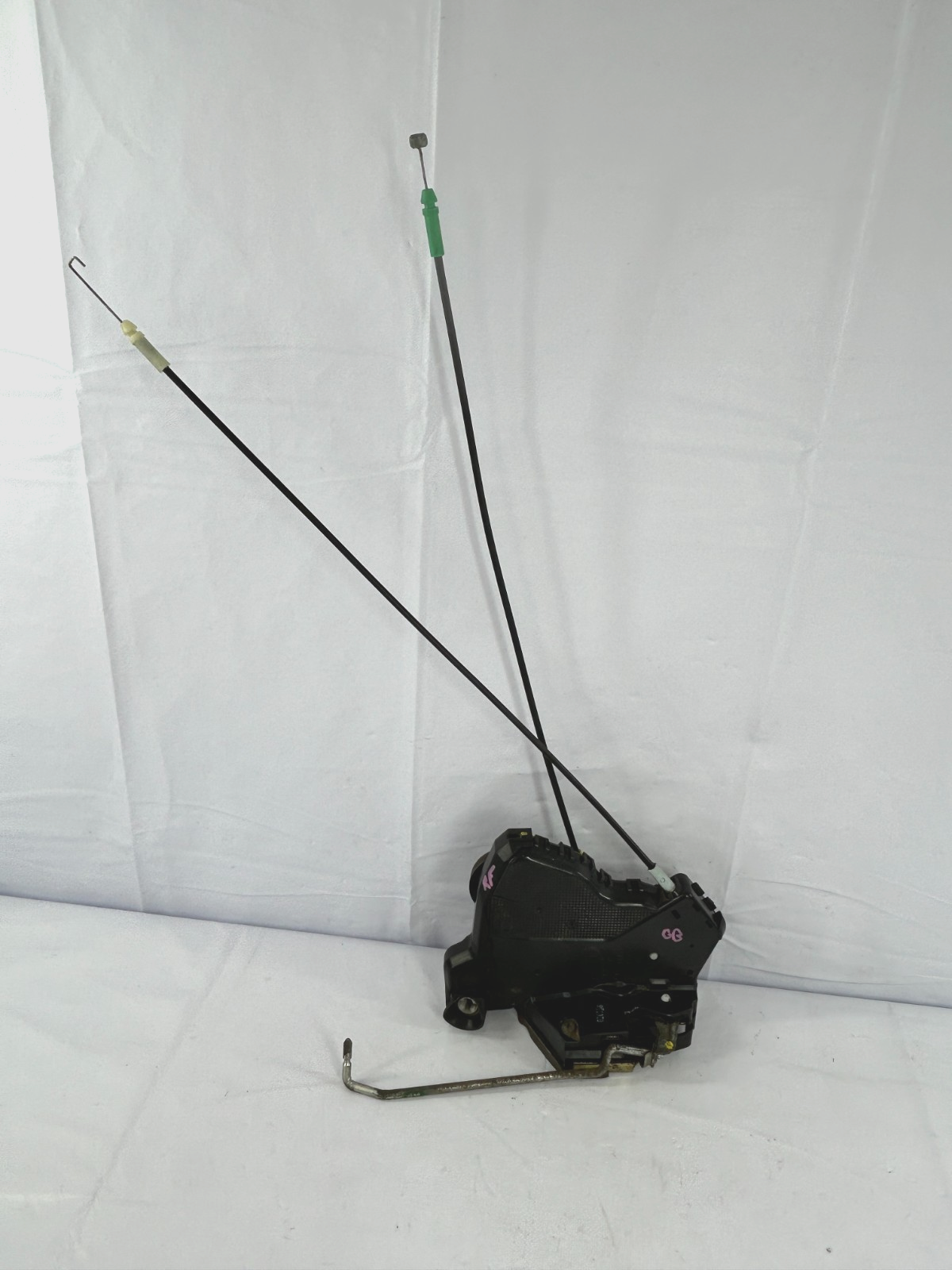 2003-2008 Toyota Matrix Front Right Door Lock Latch Actuator OEM 69030-02130