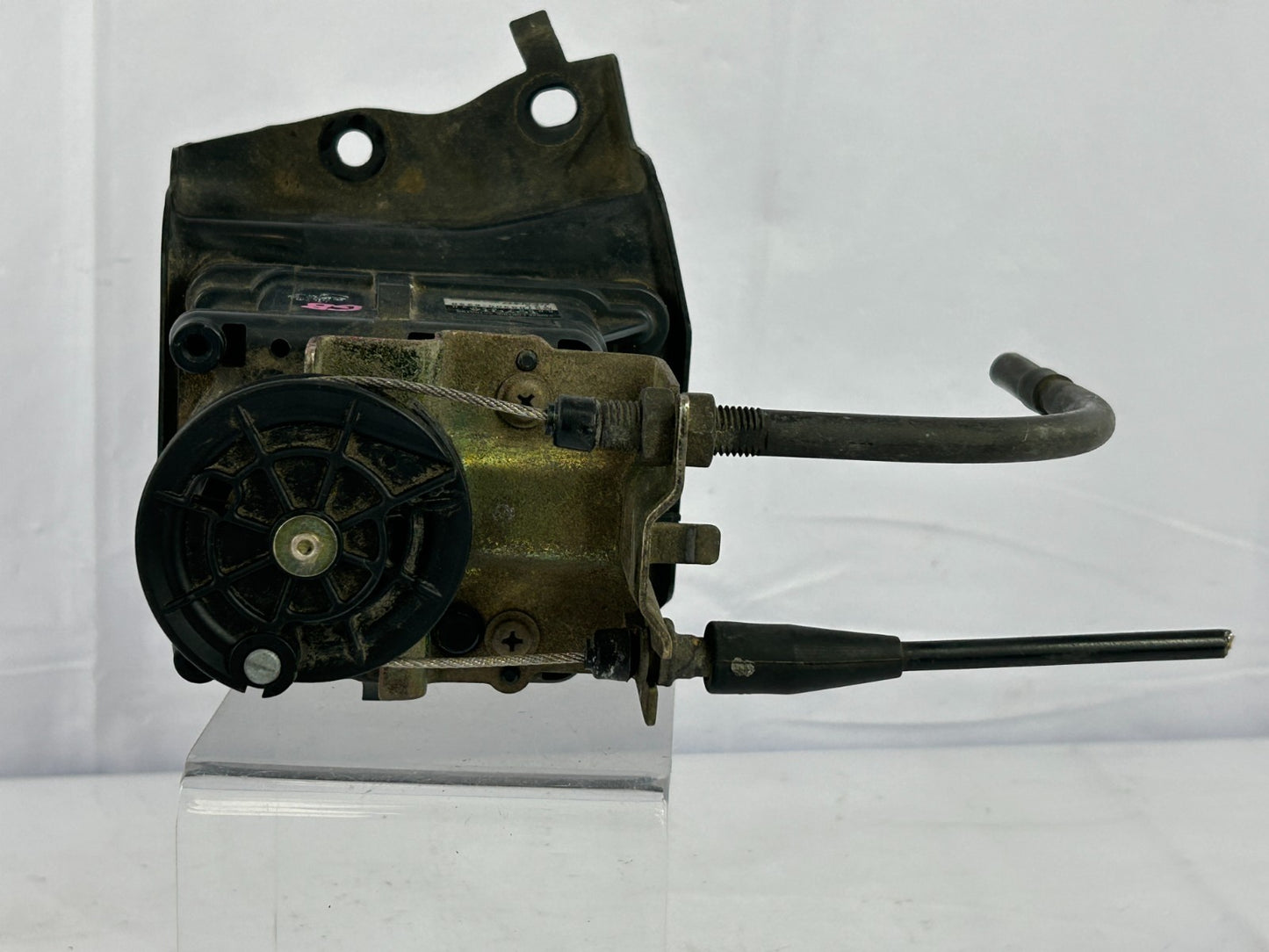 2004 Toyota Corolla Matrix Cruise Control Actuator OEM 88002-02020
