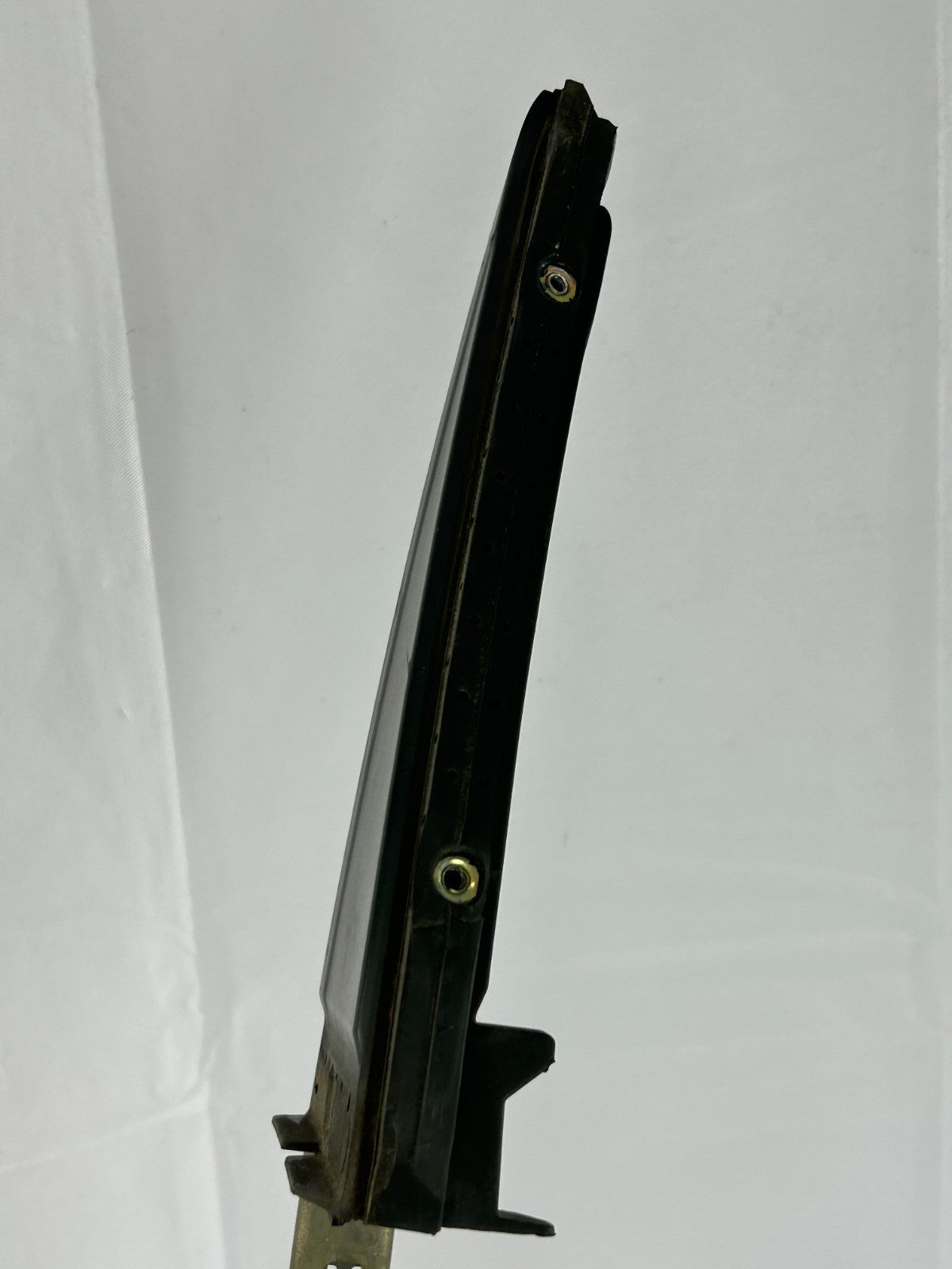 2003-2008 Toyota Matrix Rear Left Side Door Division Bar Seal OEM 67488-01030