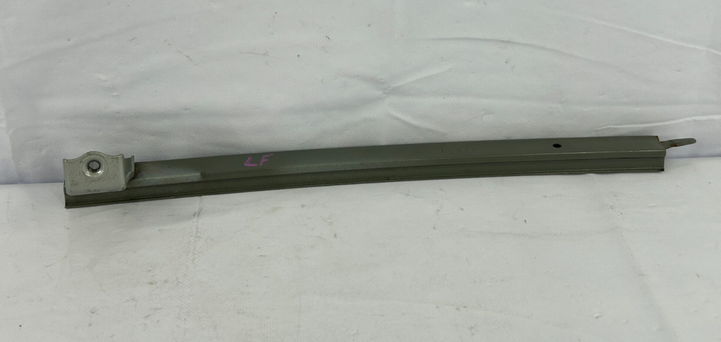 2003-2008 Toyota Matrix Corolla Front Left Window Guide Rail Track 67404-02040