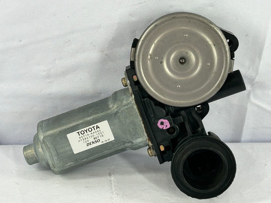 2003-2008 Toyota Matrix Corolla Rear Left Power Window Motor OEM 85710-AA050