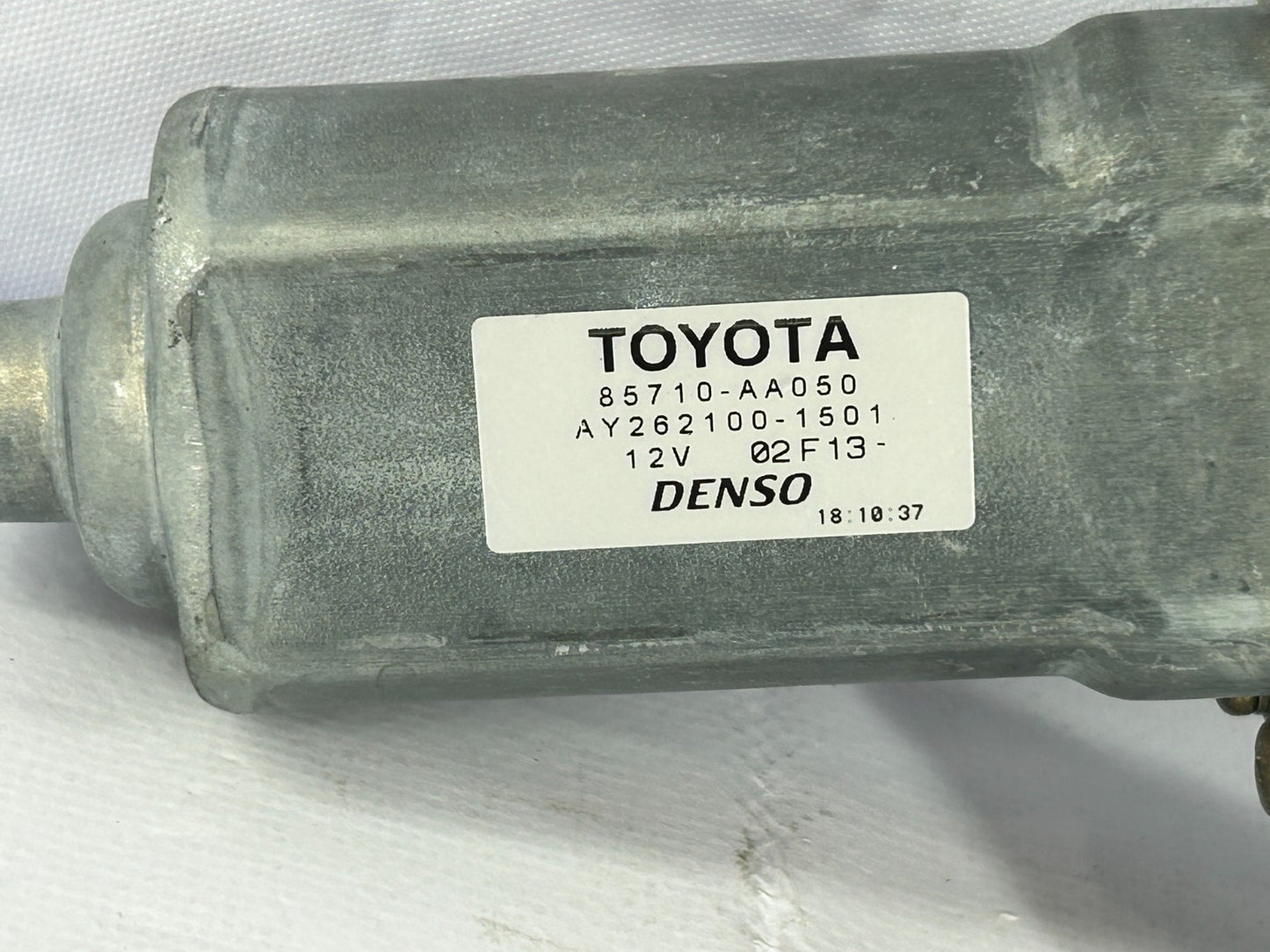 2003-2008 Toyota Matrix Corolla Rear Left Power Window Motor OEM 85710-AA050