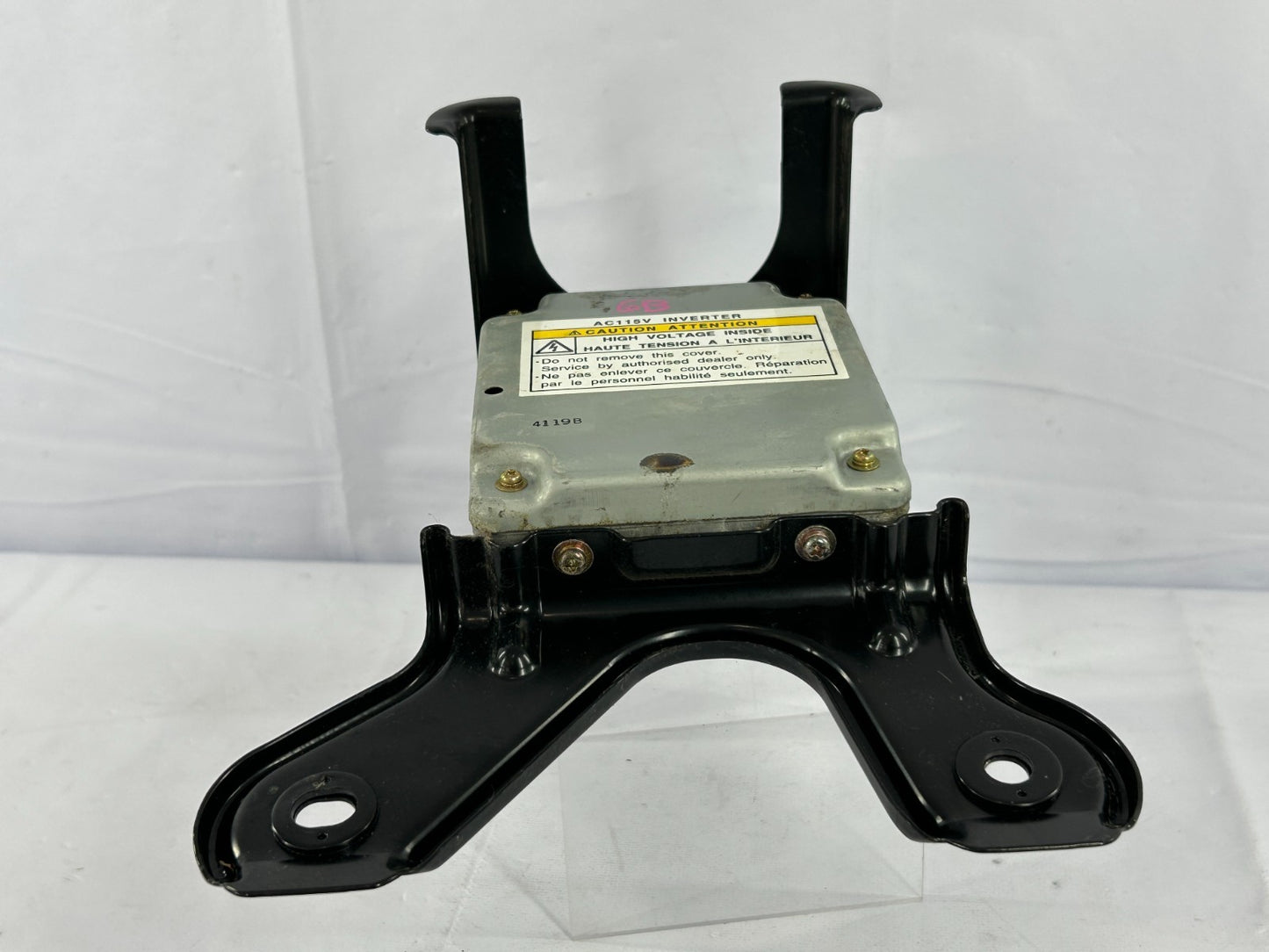 2003-2008 Toyota Matrix Inverter Voltage Control Module Unit OEM 86210-12030