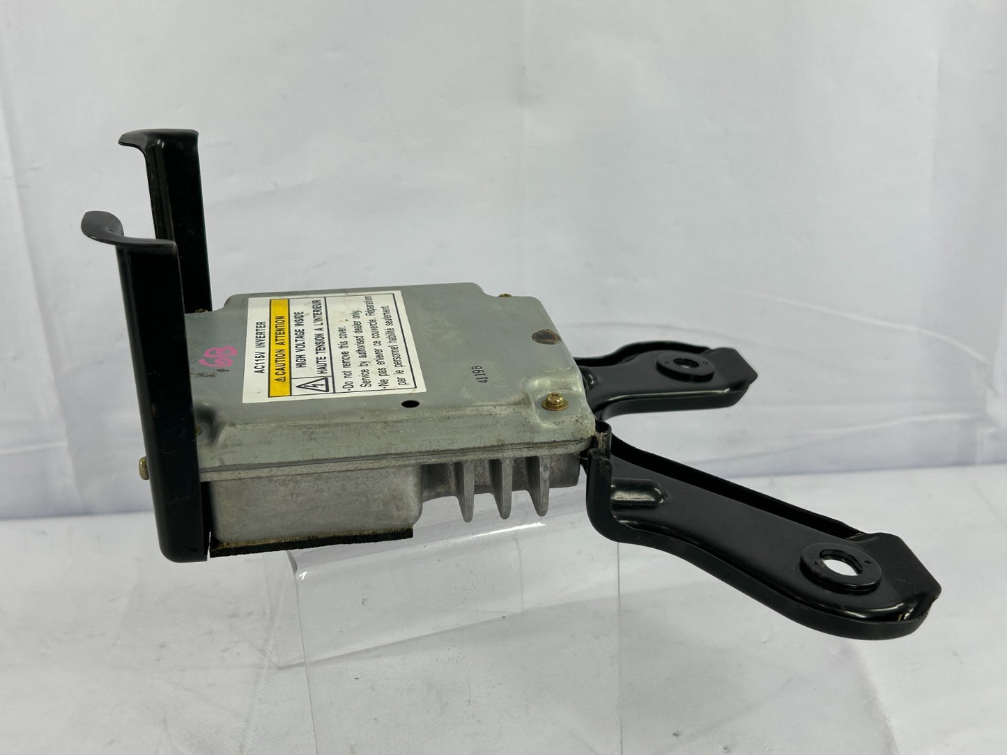 2003-2008 Toyota Matrix Inverter Voltage Control Module Unit OEM 86210-12030