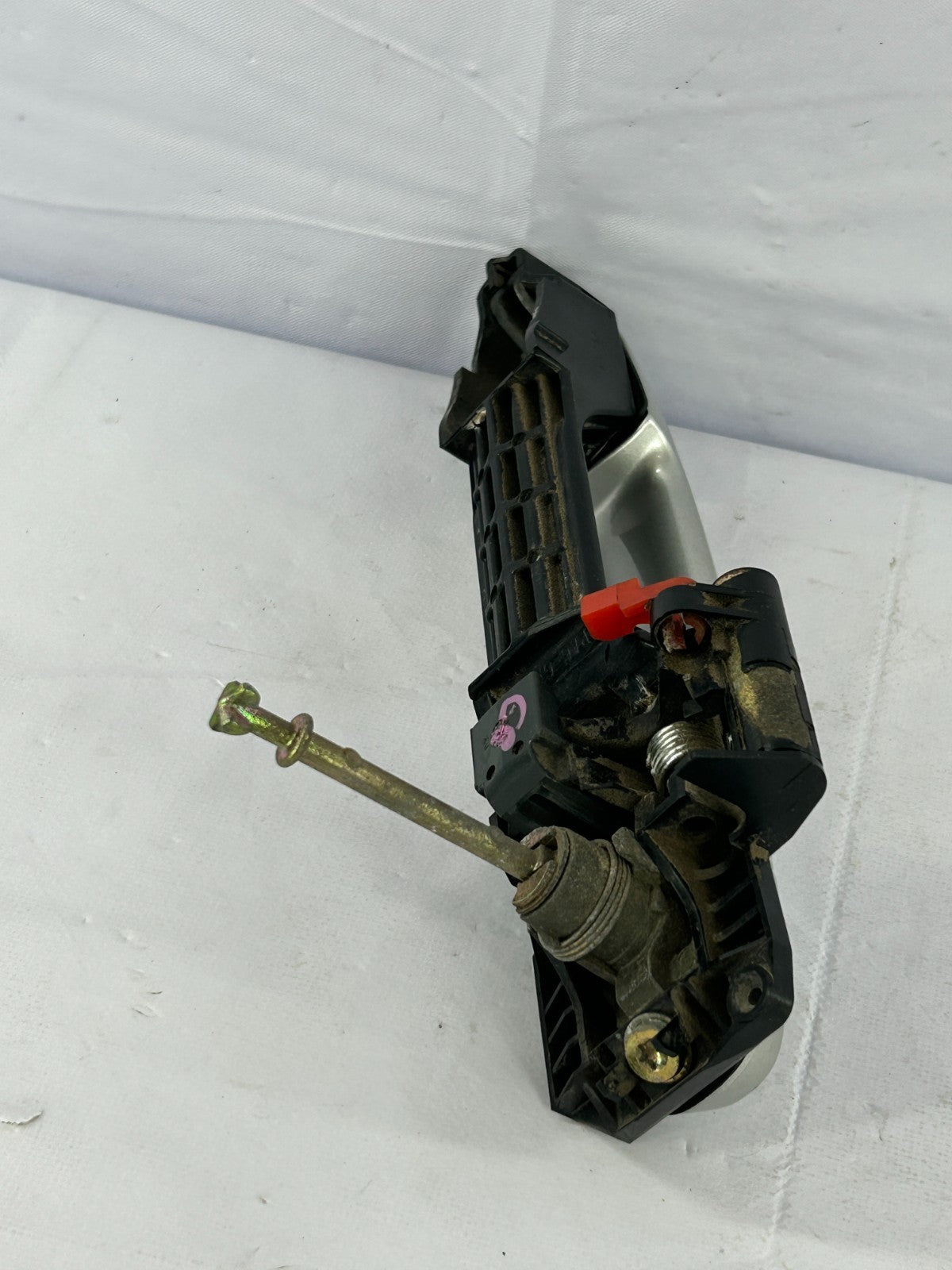 2003-2005 Toyota Matrix Front Right Exterior Door Handle OEM 69211-AA020-B0