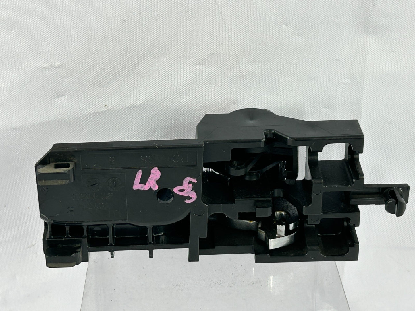 2003-2008 Toyota Matrix Rear Left Interior Door Handle OEM 69206-02090-B0