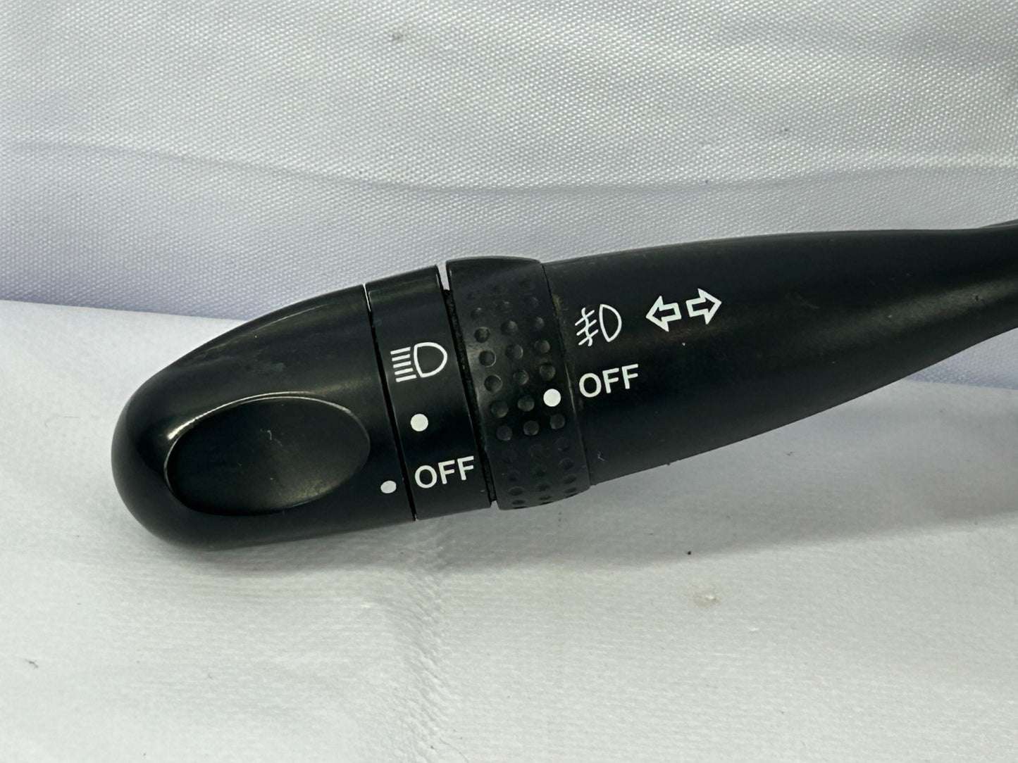 03-08 Toyota Matrix Headlight Turn Signal Switch with Fog Light OEM 84140-02200