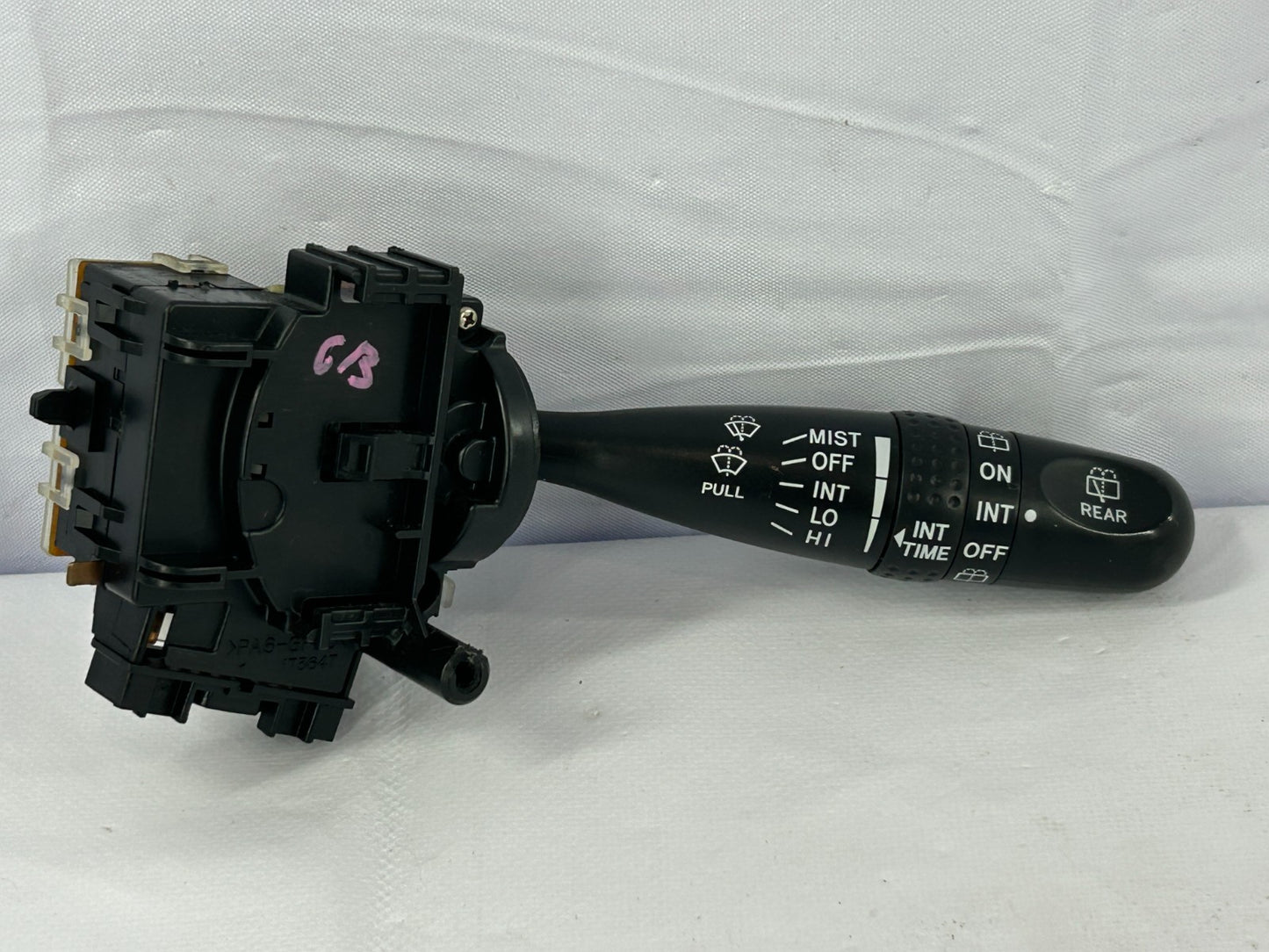 2003-2005 Toyota Matrix Windshield Wiper Combination Switch OEM 84652-01090