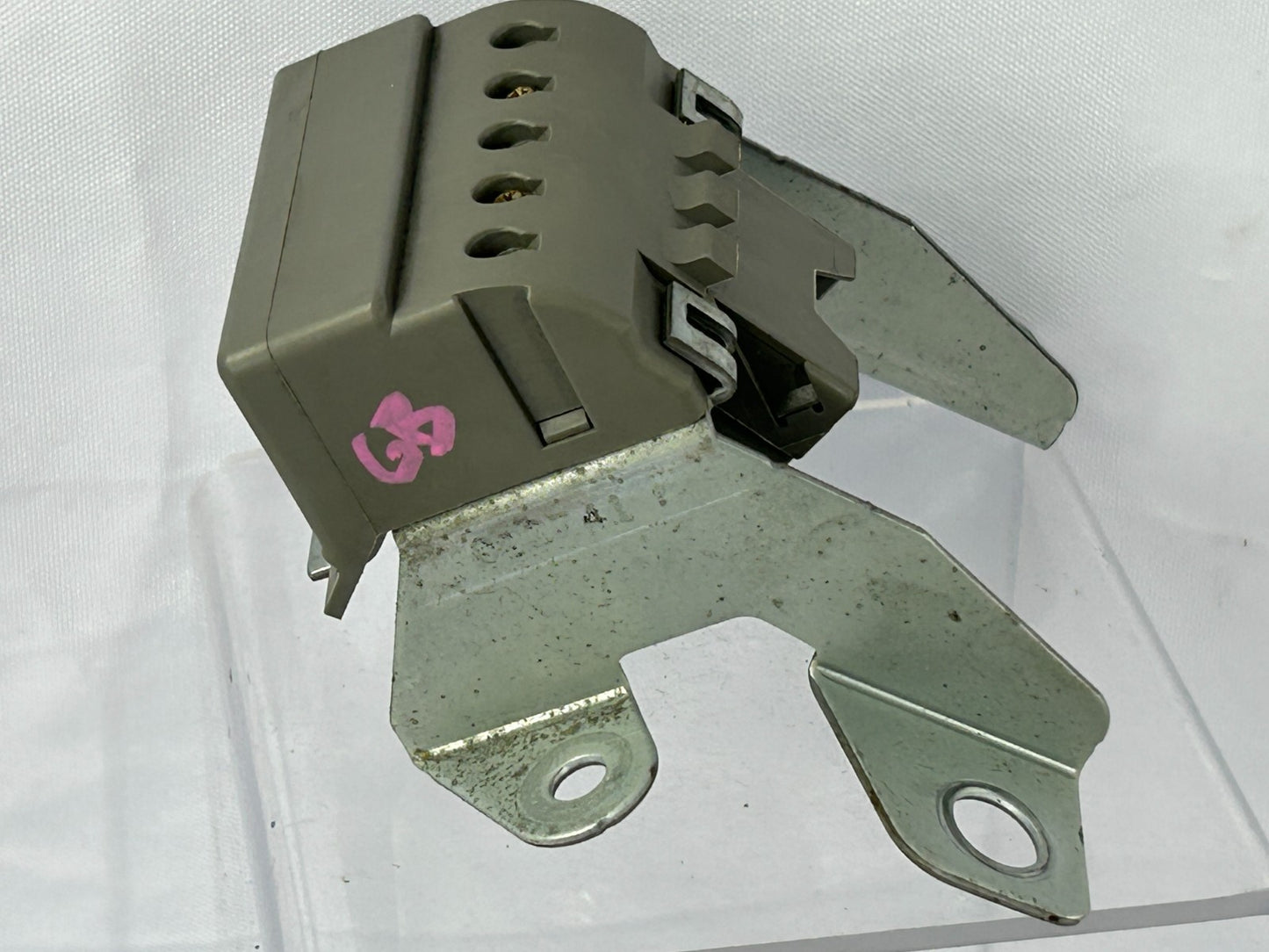 2003-2008 Toyota Matrix Windshield Rear Wiper Plug Connector OEM 84266-01010