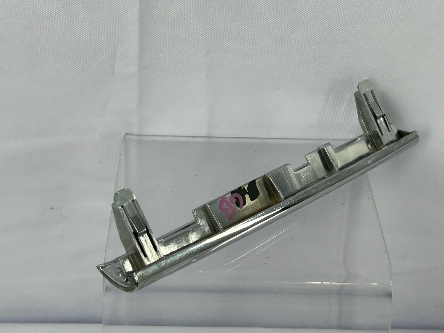 2003-2008 Toyota Matrix Front Left Side Dash Chrome Trim Molding OEM 55413-01010
