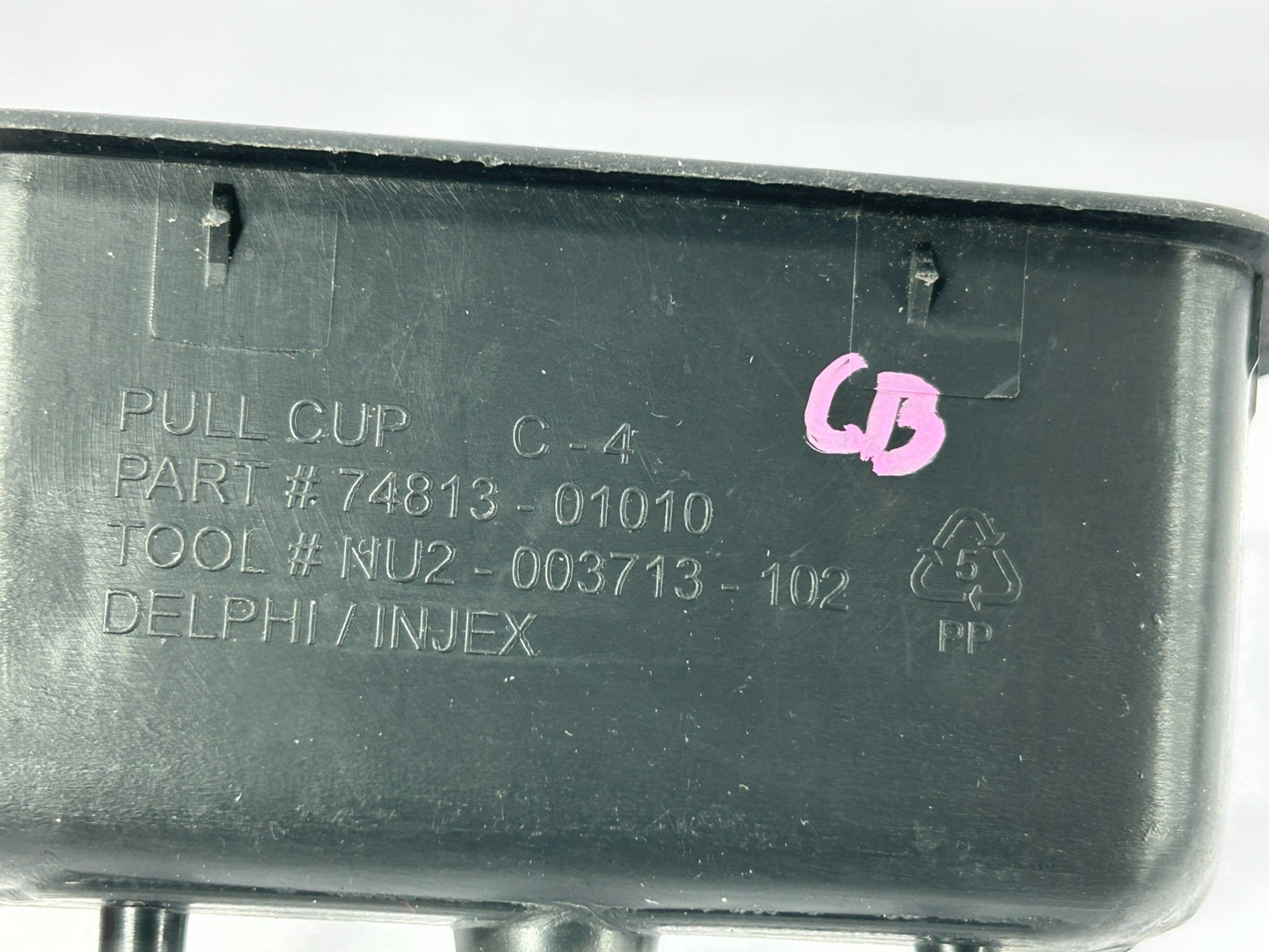 2003-2008 Toyota Matrix Front Right Door Pull Handle Pocket OEM 74813-01010-B0