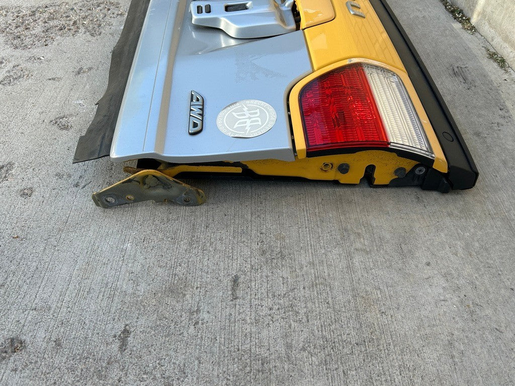 2003-2006 Subaru Baja Trunk Tailgate Hatch Complete Baja Yellow 23Y OEM