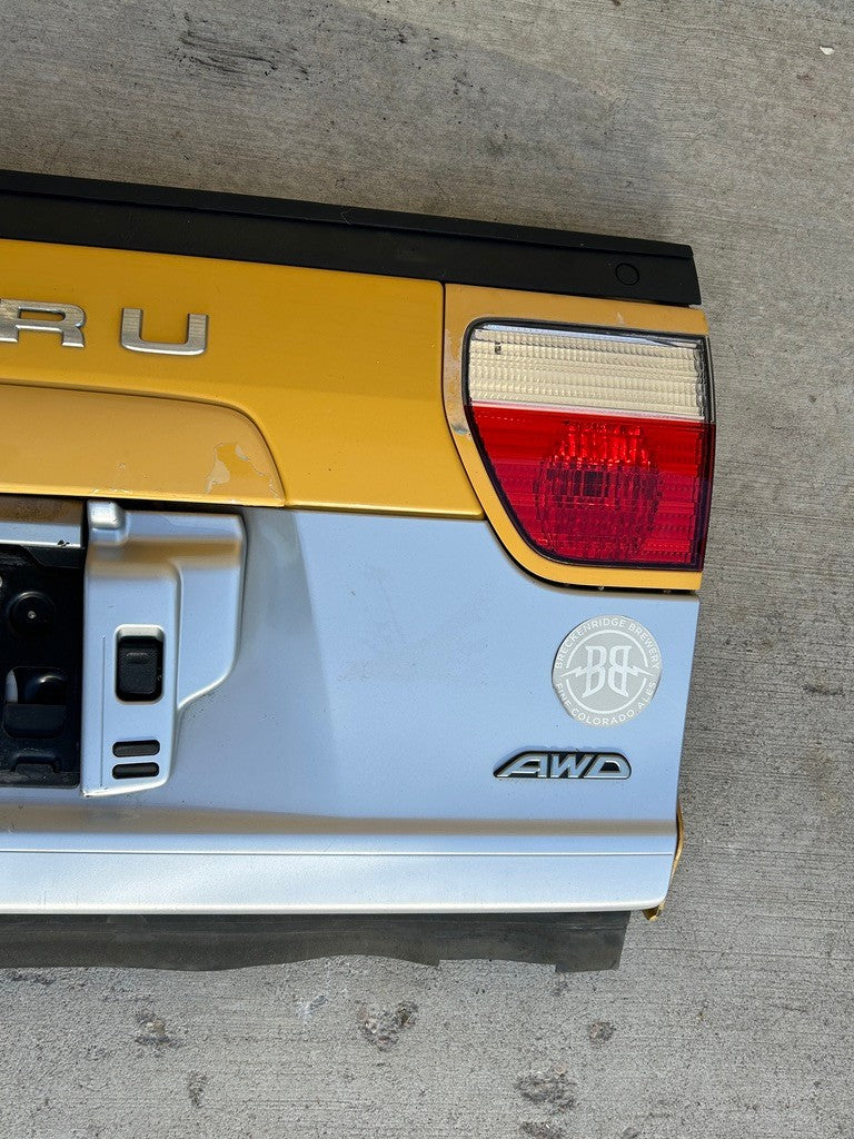 2003-2006 Subaru Baja Trunk Tailgate Hatch Complete Baja Yellow 23Y OEM