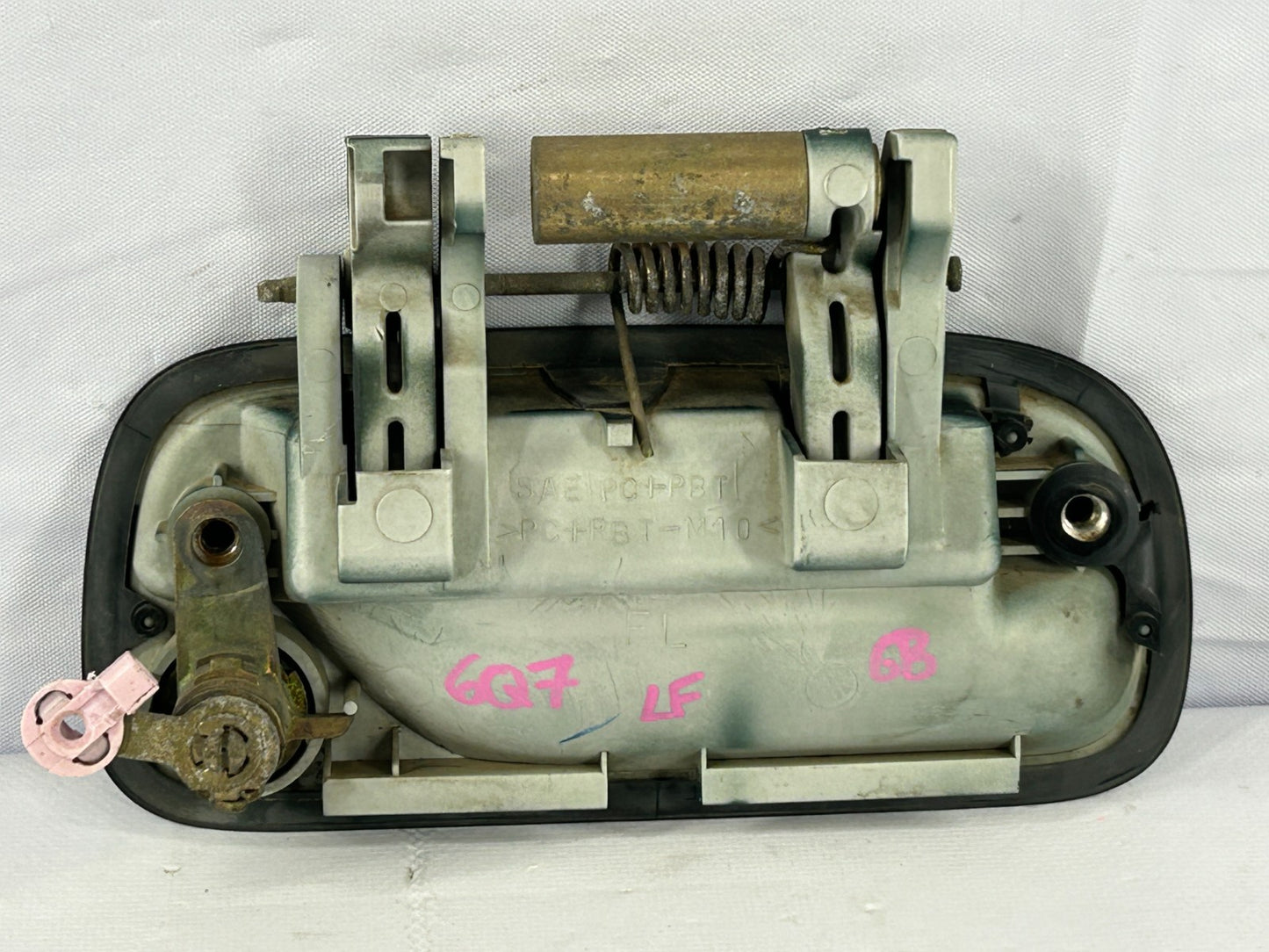 2000-2005 Toyota Tundra Front Left Exterior Door Handle OEM 69220-34040-G0