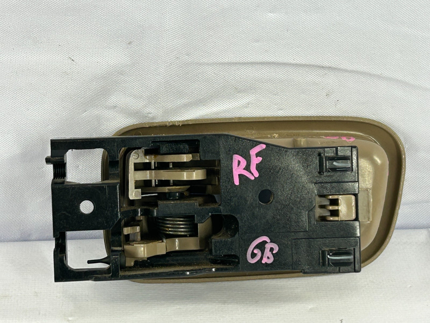2000-2004 Toyota Tundra Front Right Interior Door Handle OEM 69205-0C010-E0